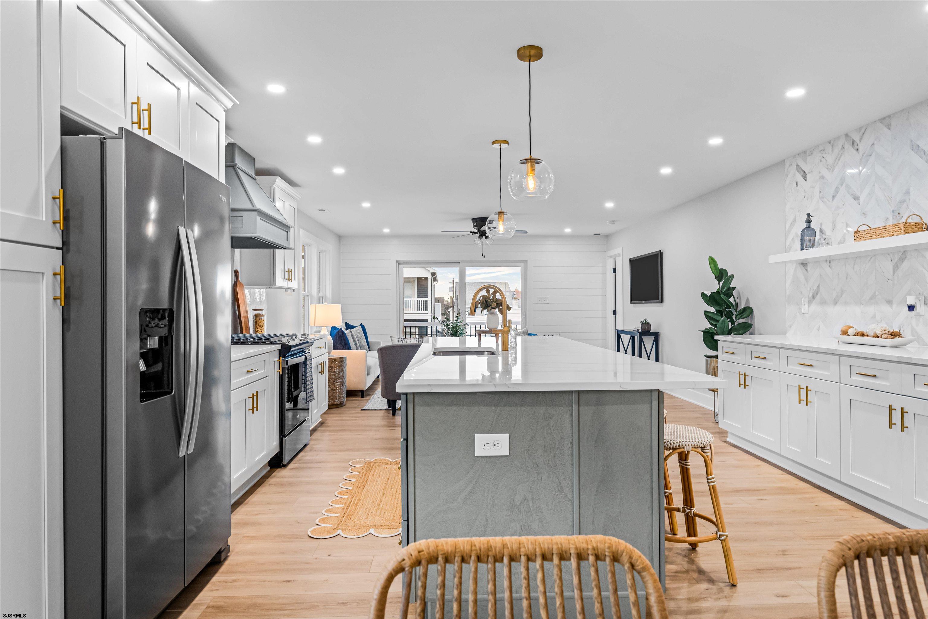 126 B N Portland Ave Unit: B