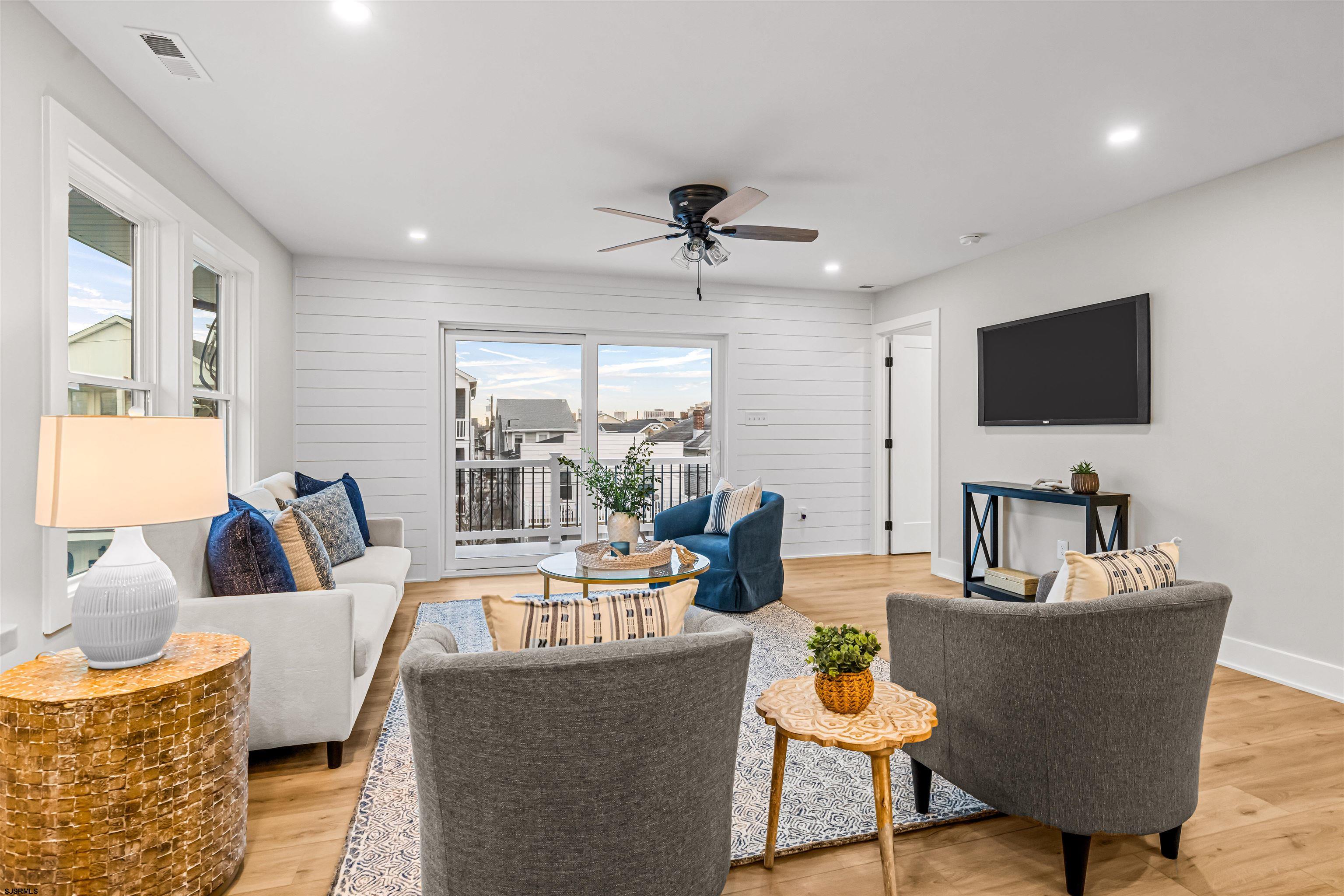 126 B N Portland Ave Unit: B