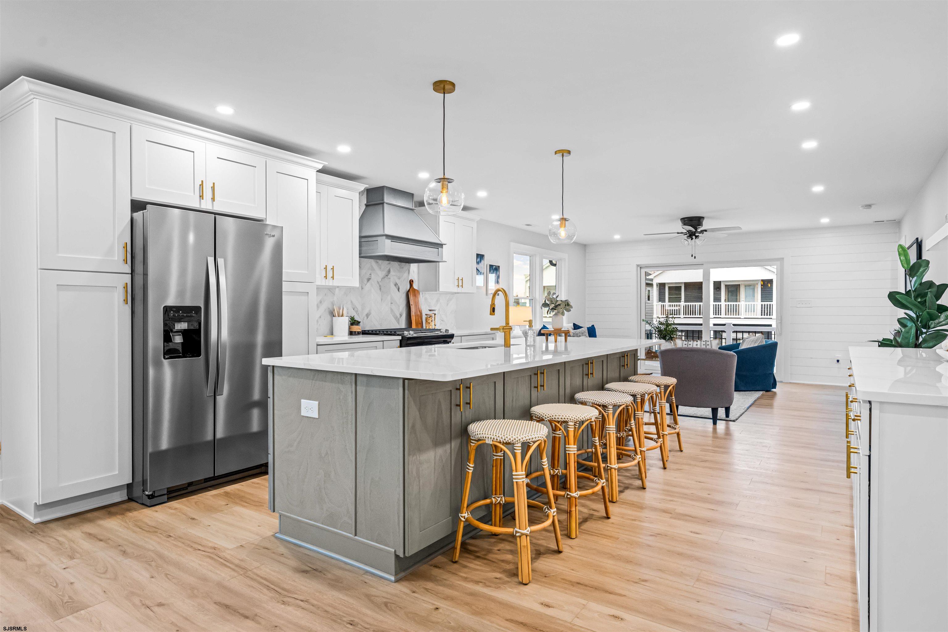 126 B N Portland Ave Unit: B