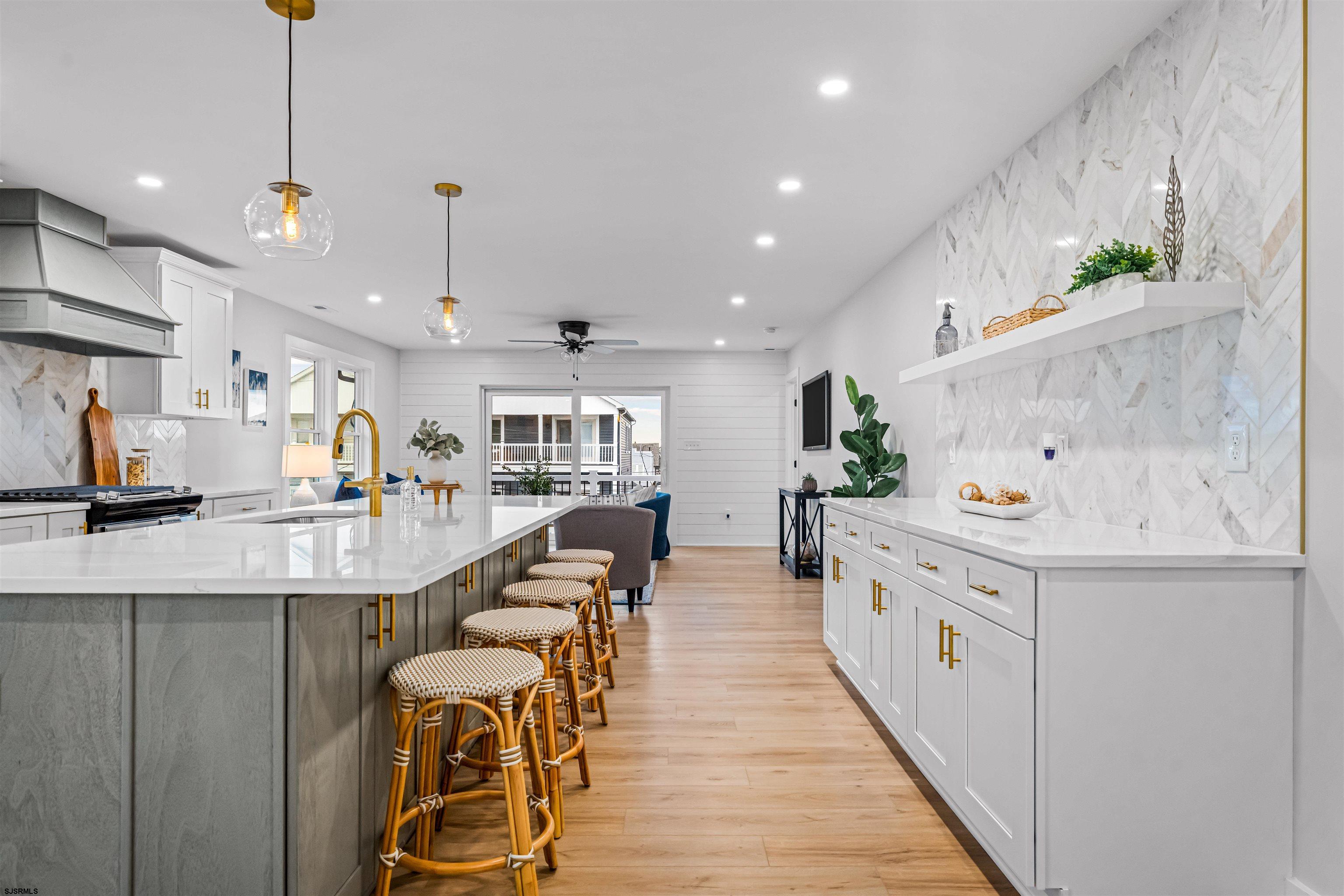 126 B N Portland Ave Unit: B