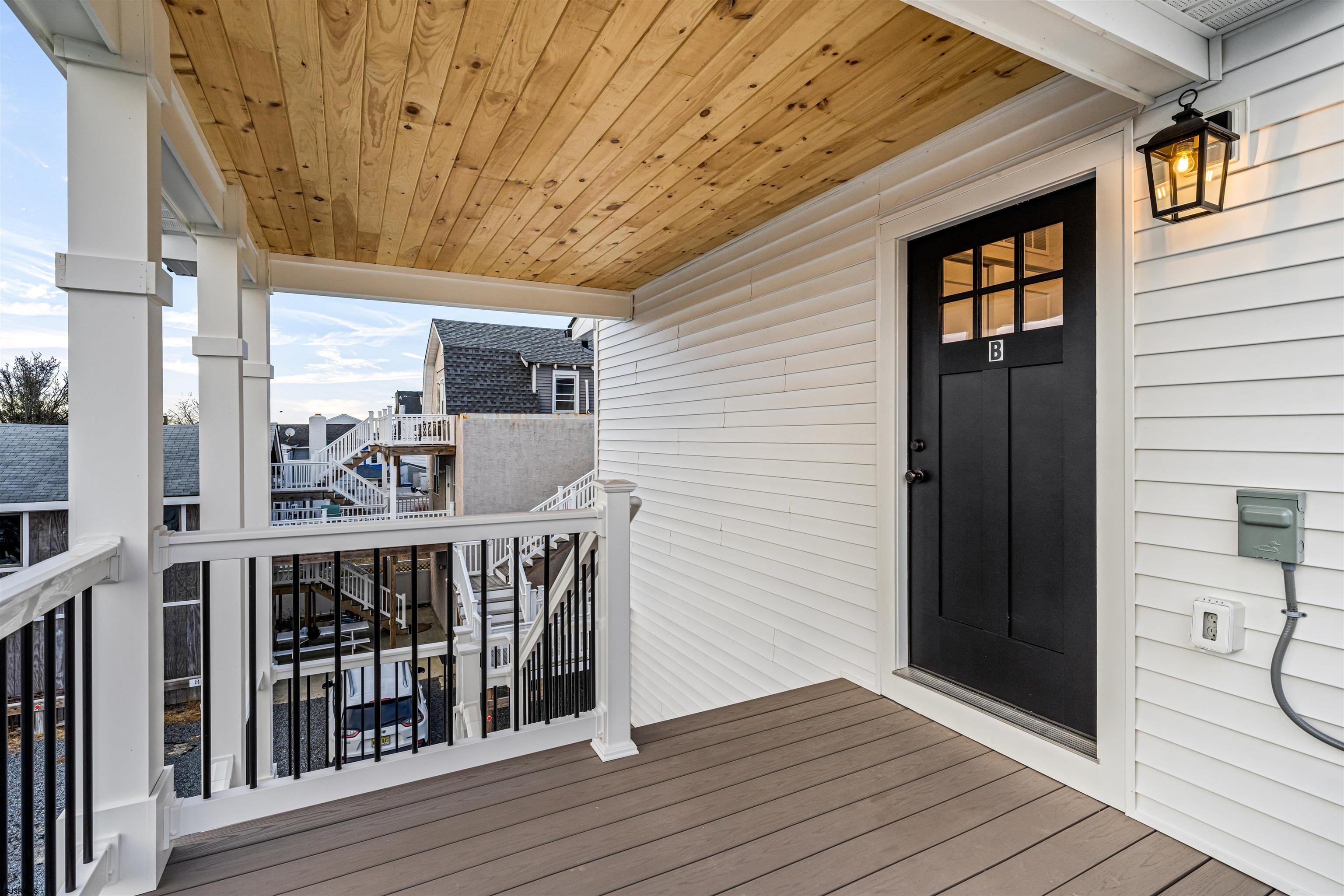 126 B N Portland Ave Unit: B