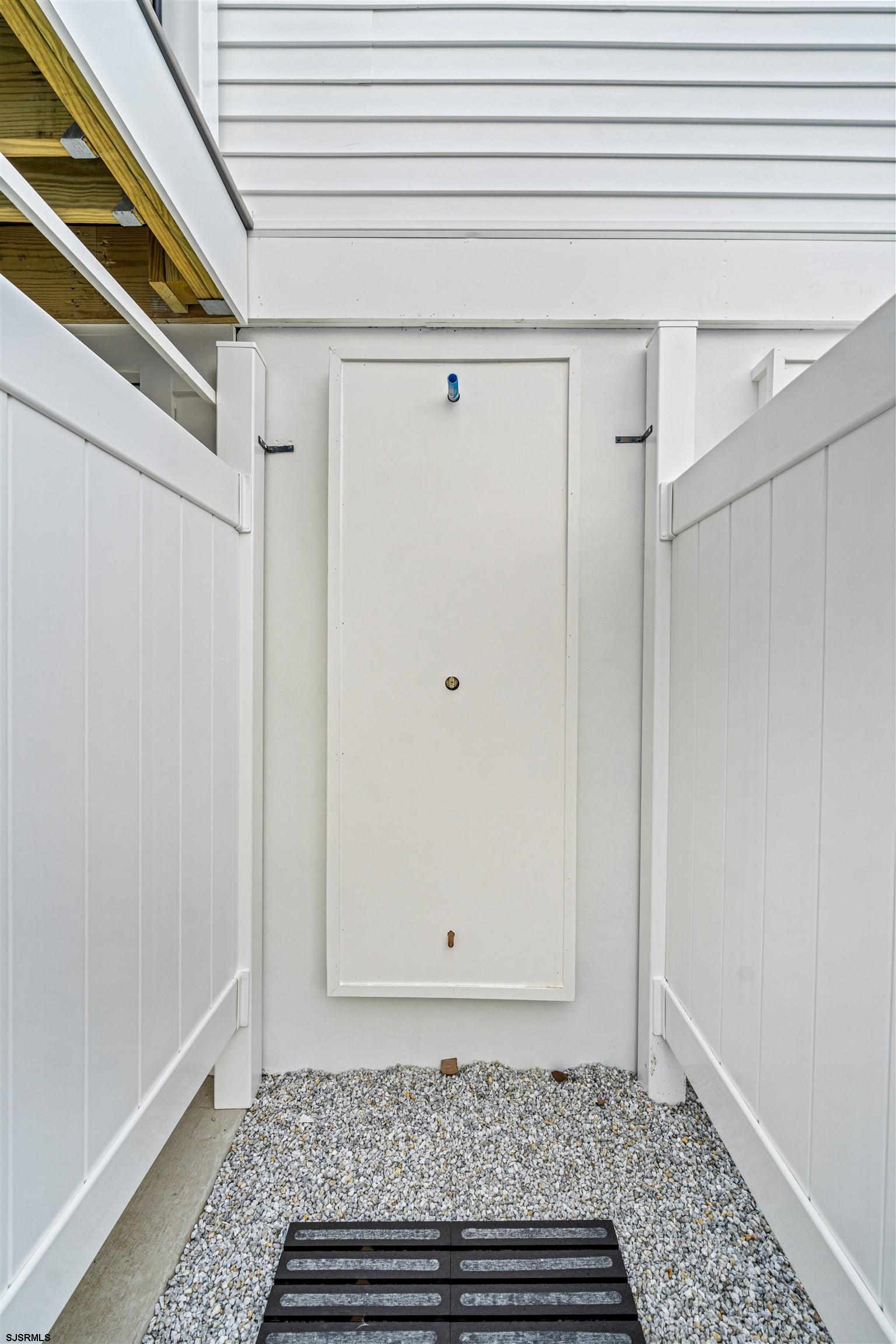 126 B N Portland Ave Unit: B