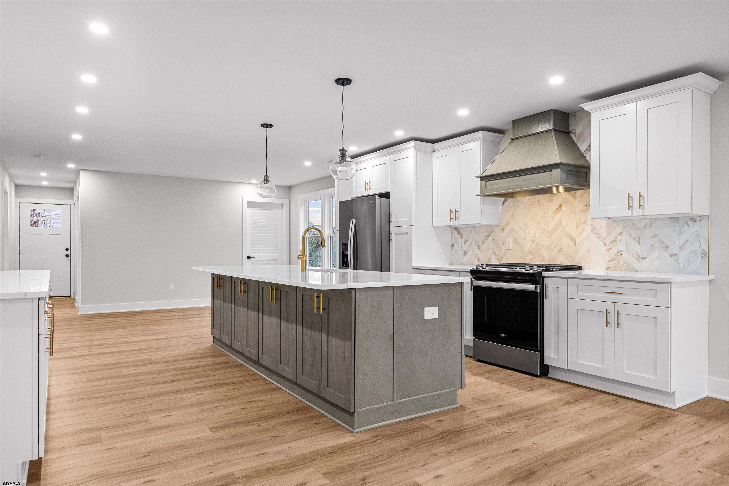 126 A N Portland Ave Unit: A