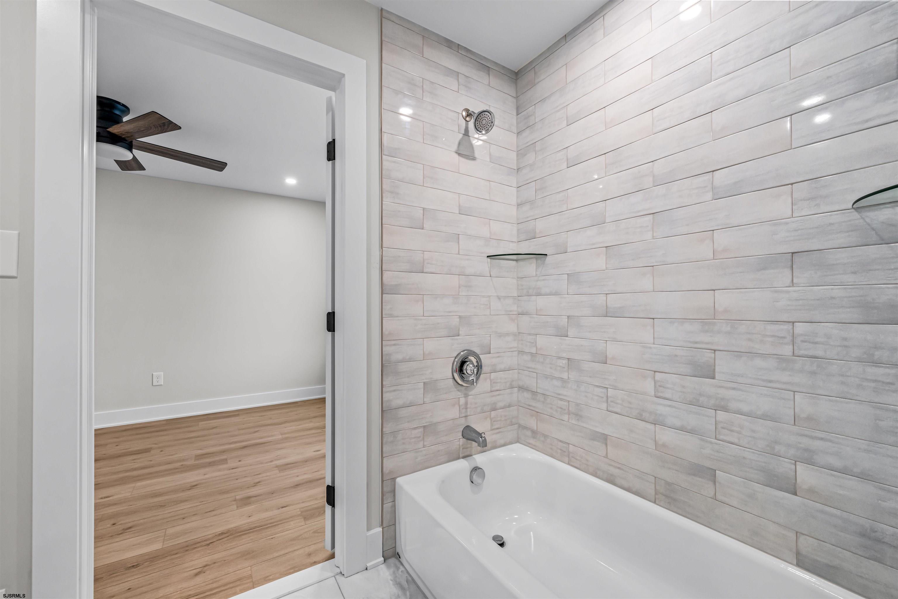 126 A N Portland Ave Unit: A