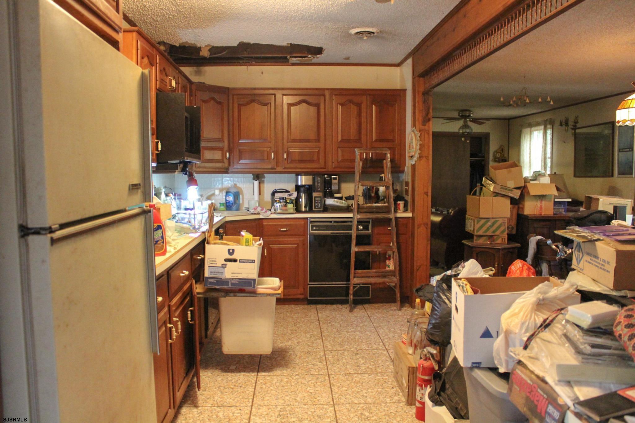 4855 Pleasant Mills Rd.