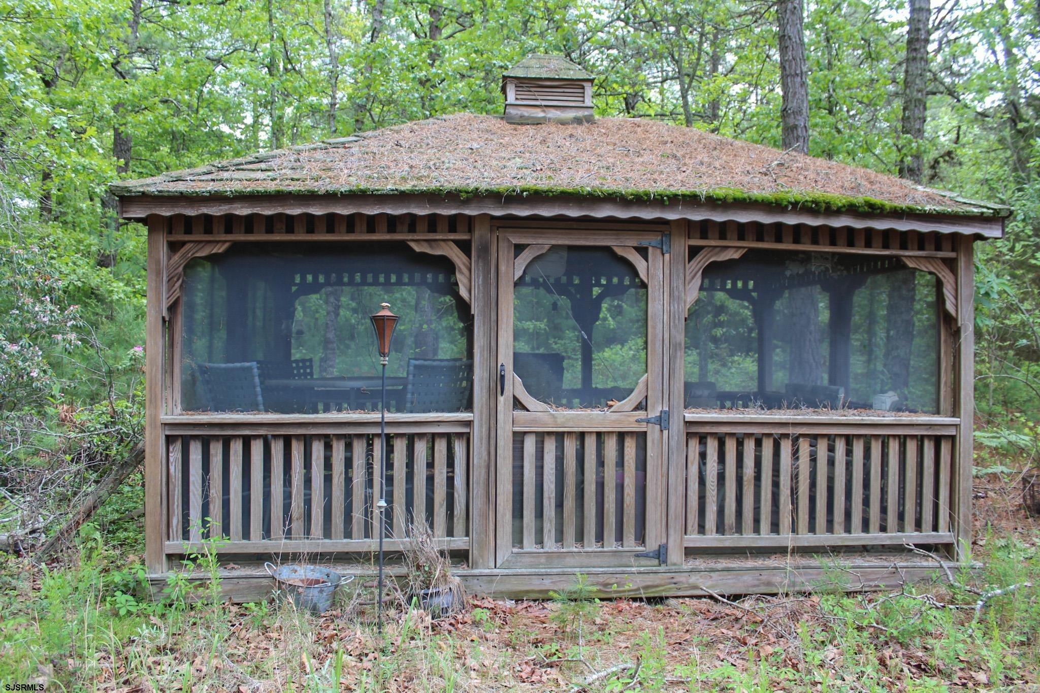 4855 Pleasant Mills Rd.