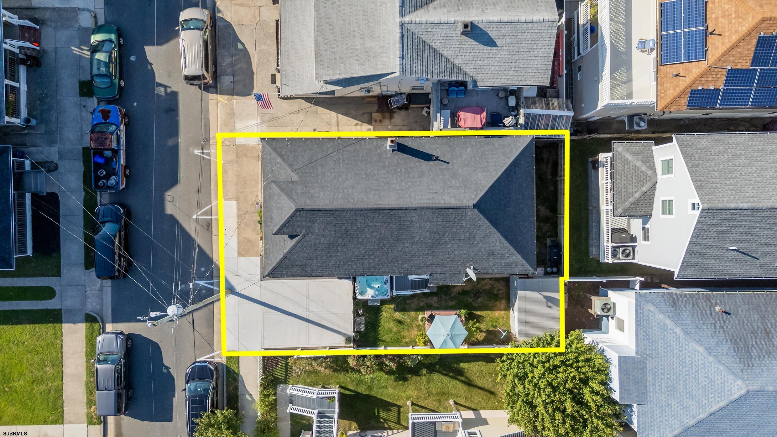 123 N Avolyn Ave