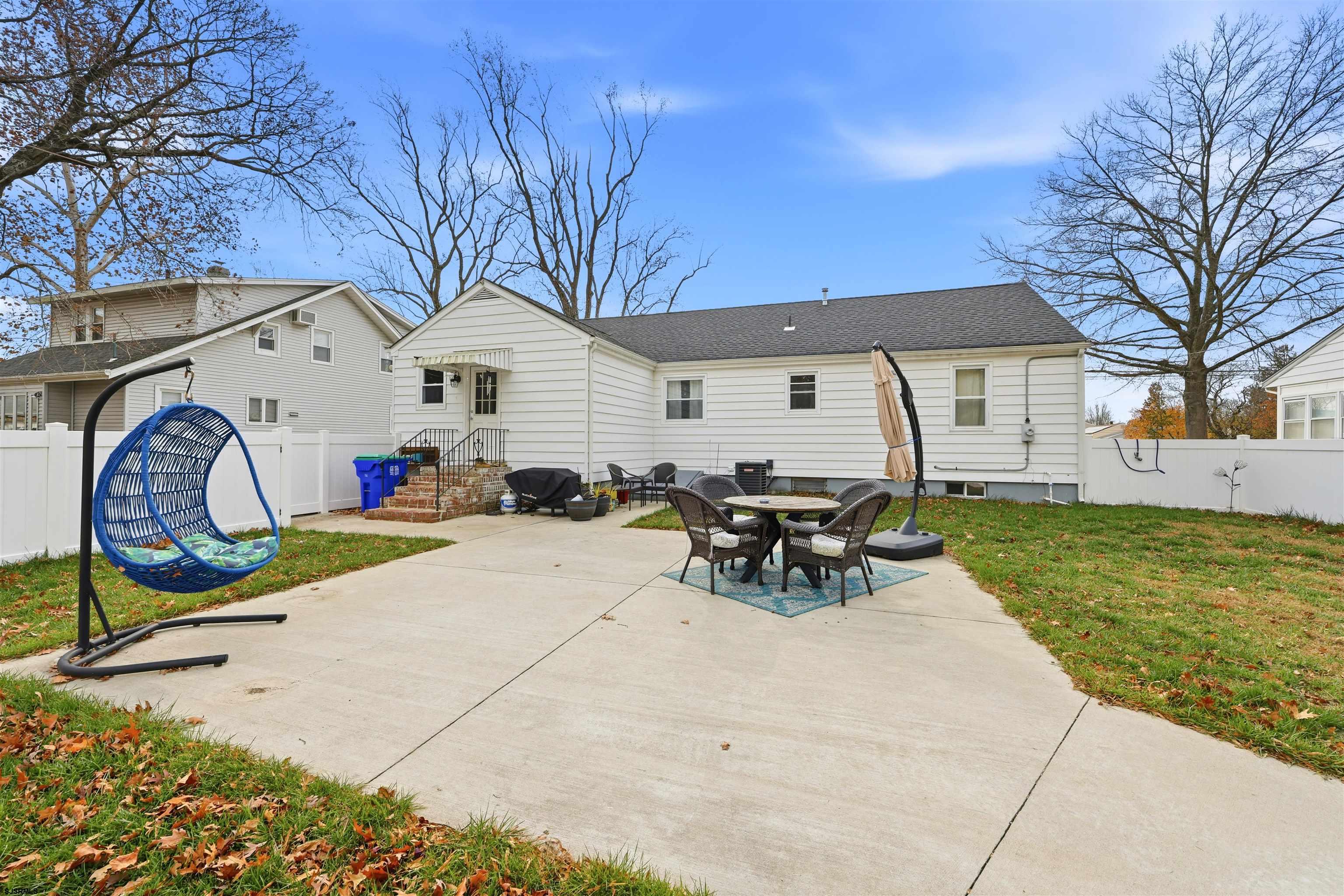 301 N 4th St Street
