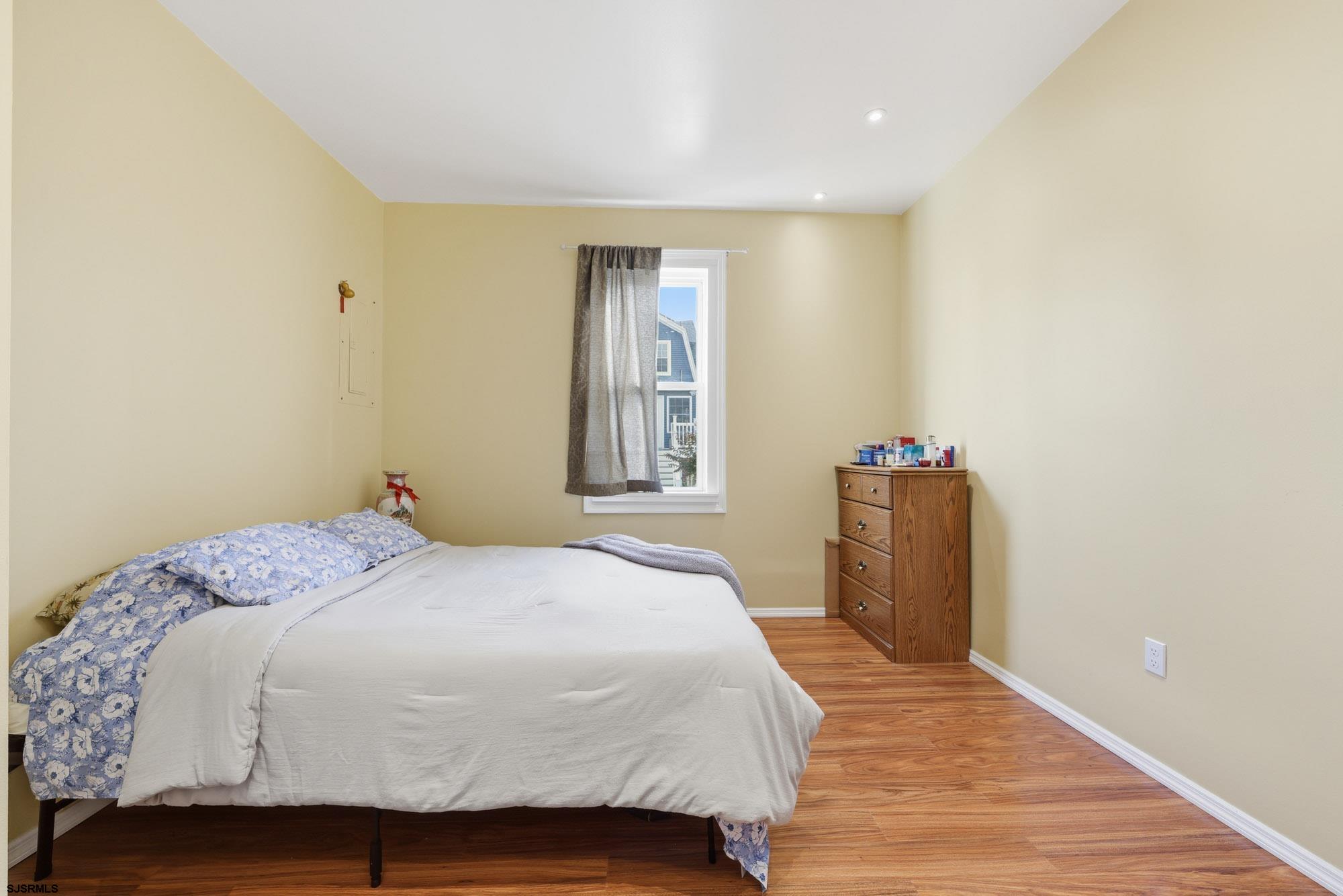 101 N Brighton Ave