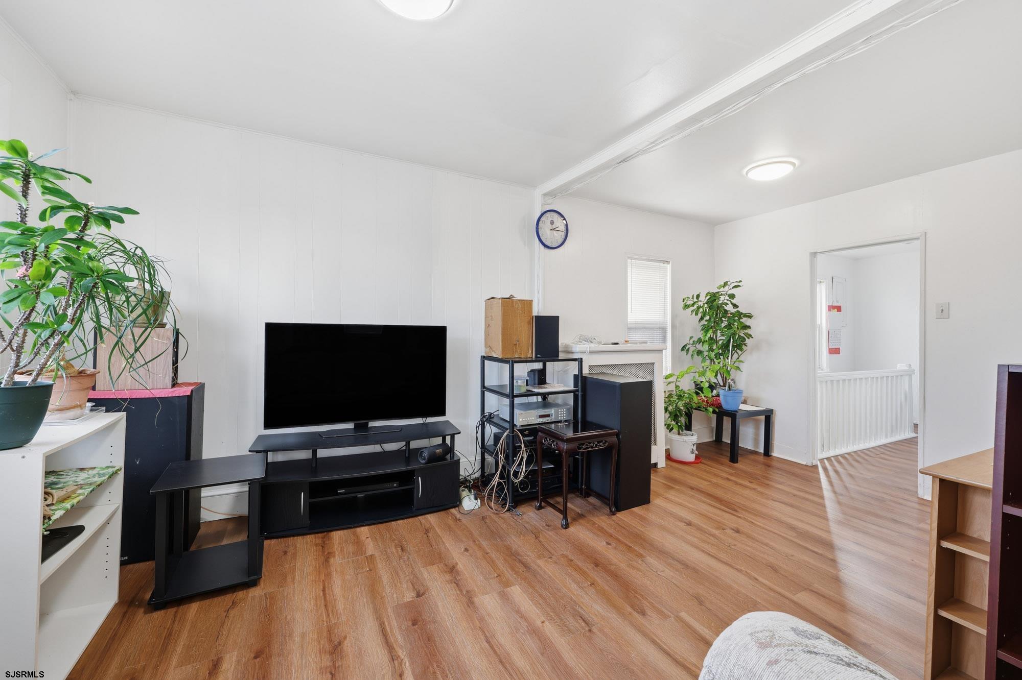 101 N Brighton Ave