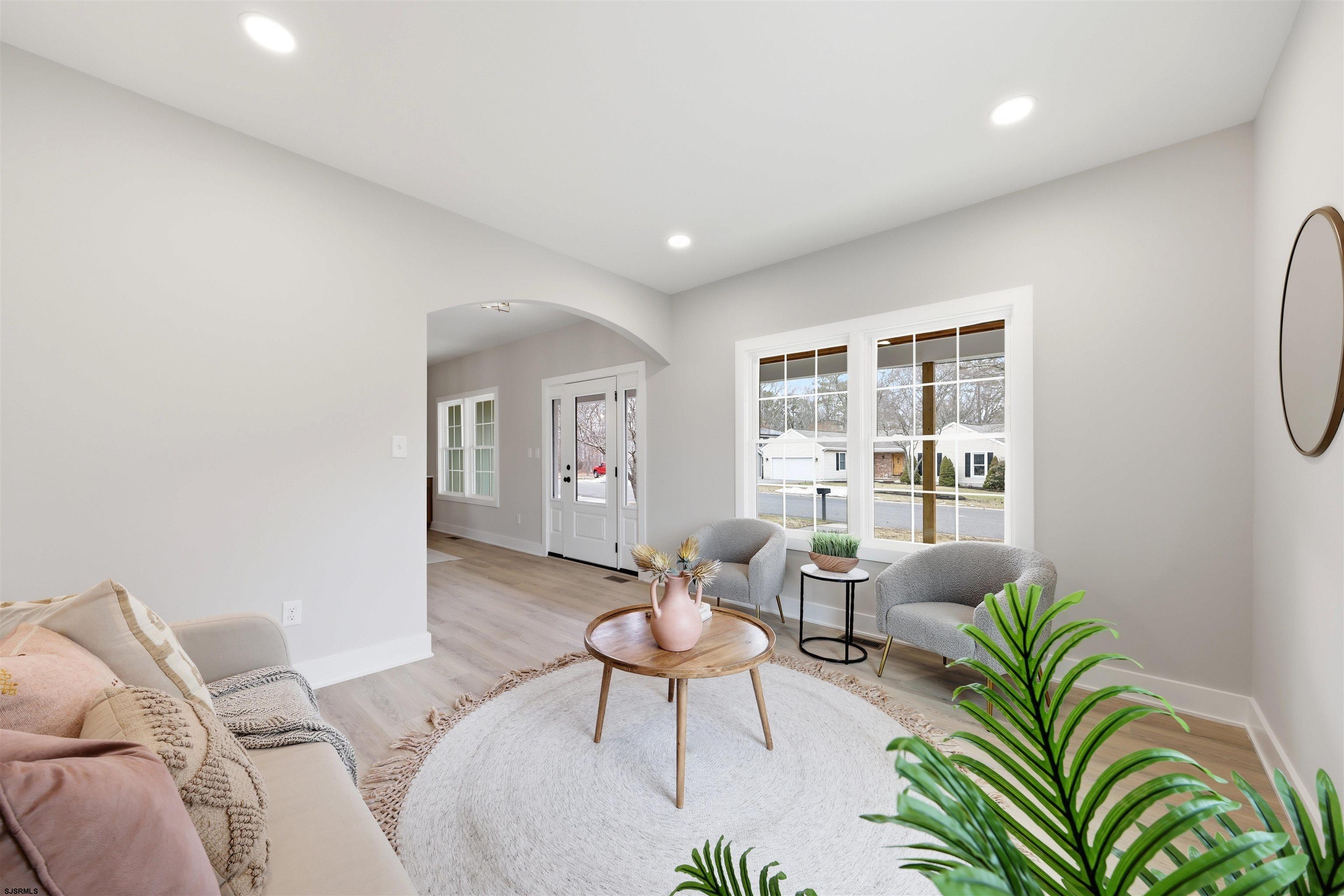 105 Hillside Ave