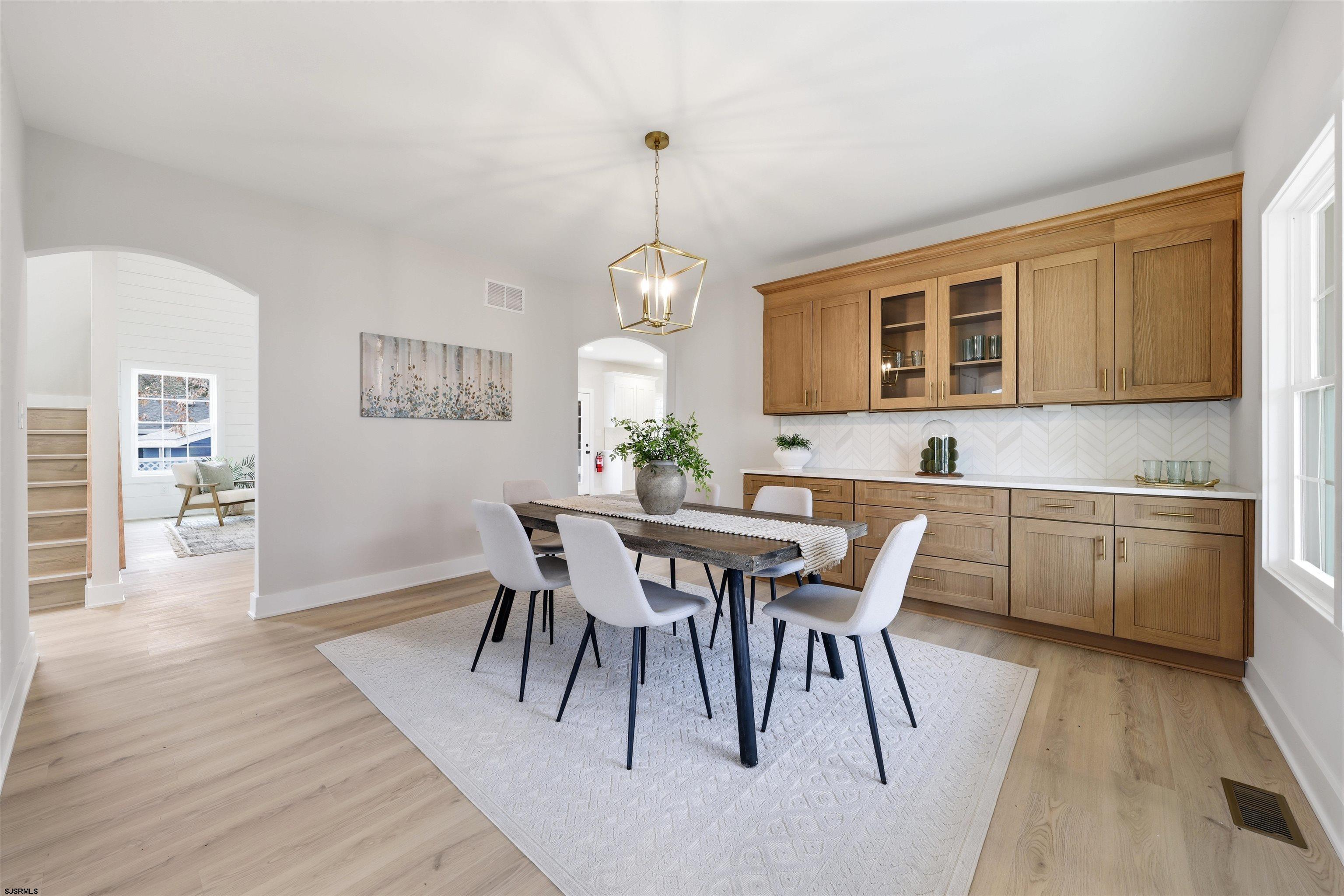 105 Hillside Ave
