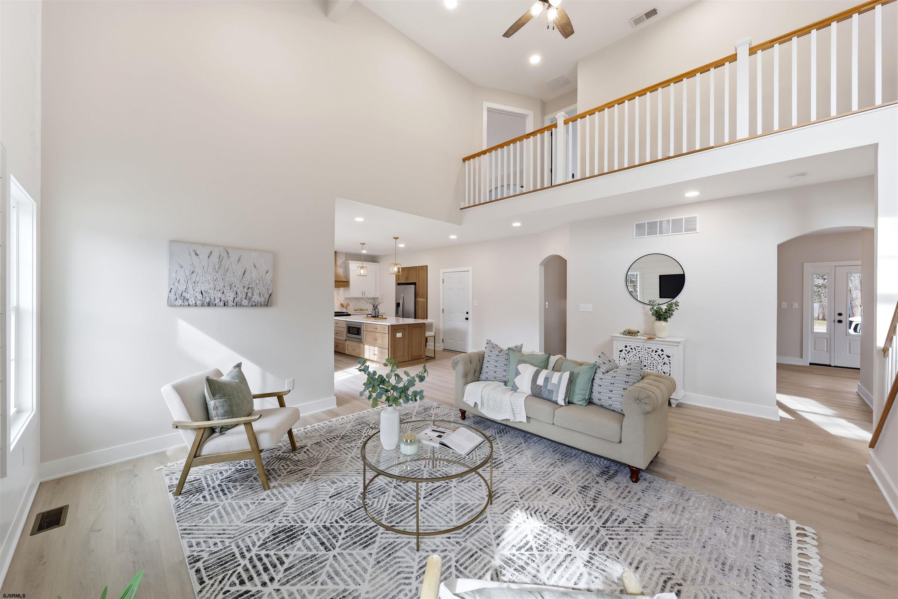 105 Hillside Ave
