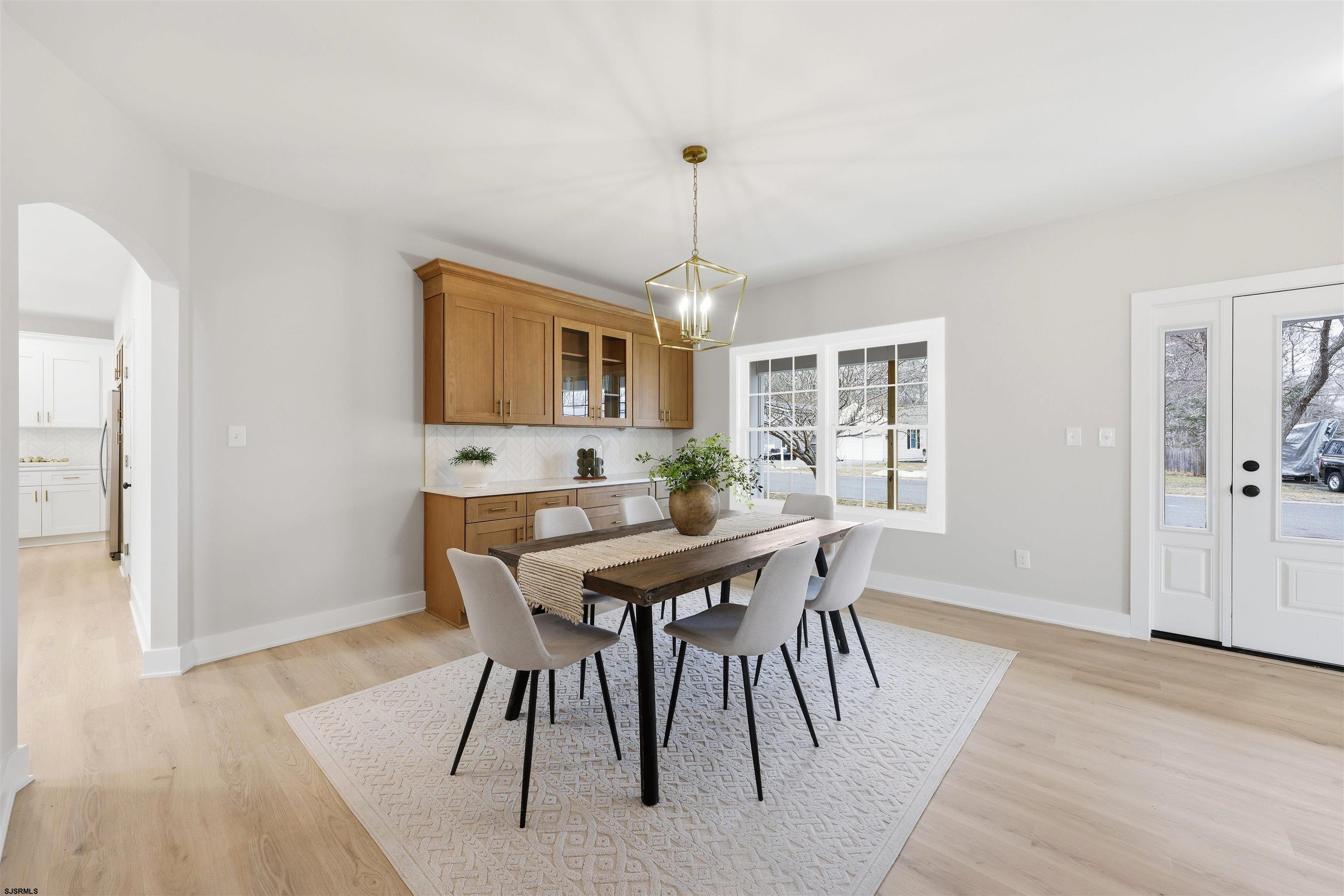 105 Hillside Ave