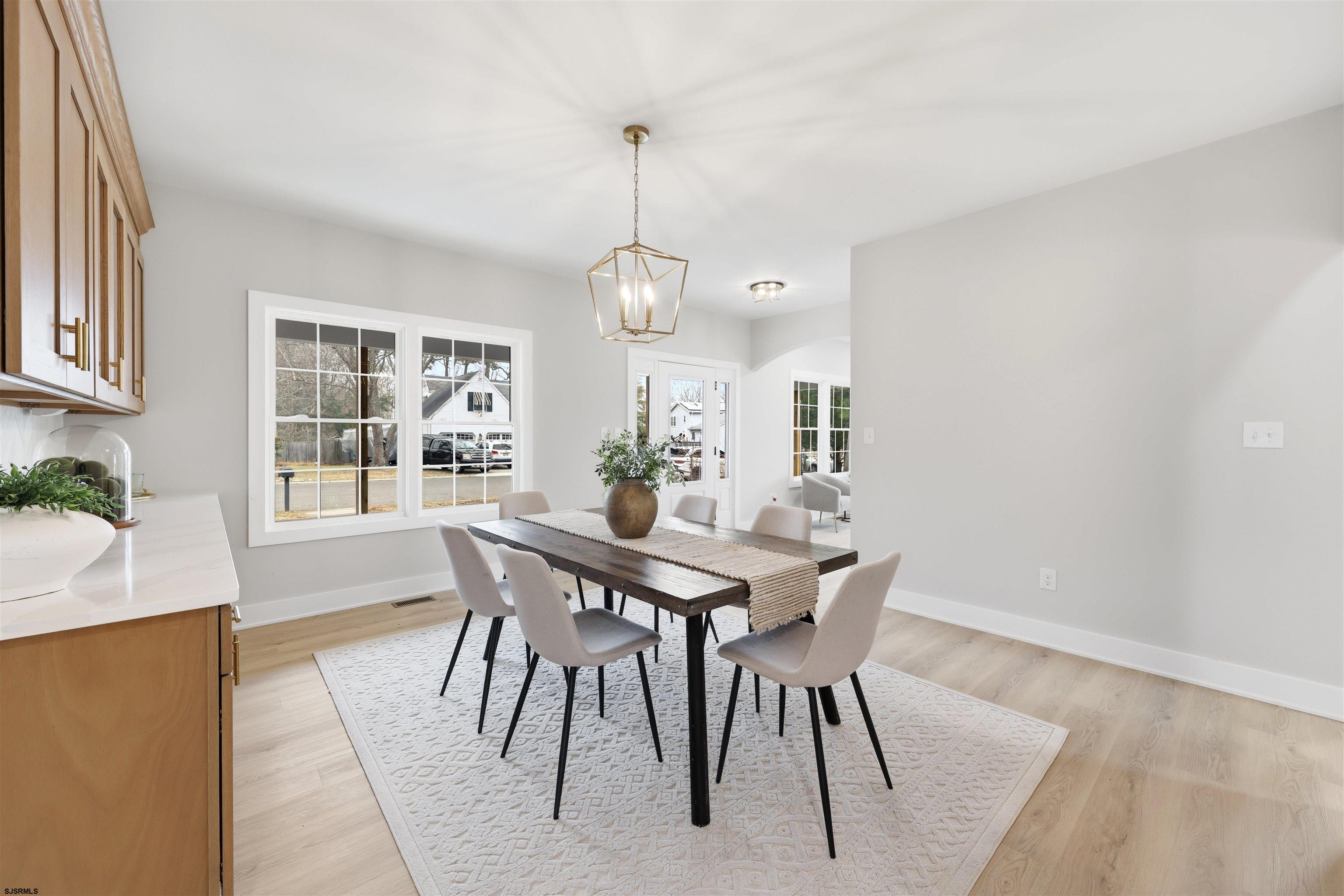 105 Hillside Ave