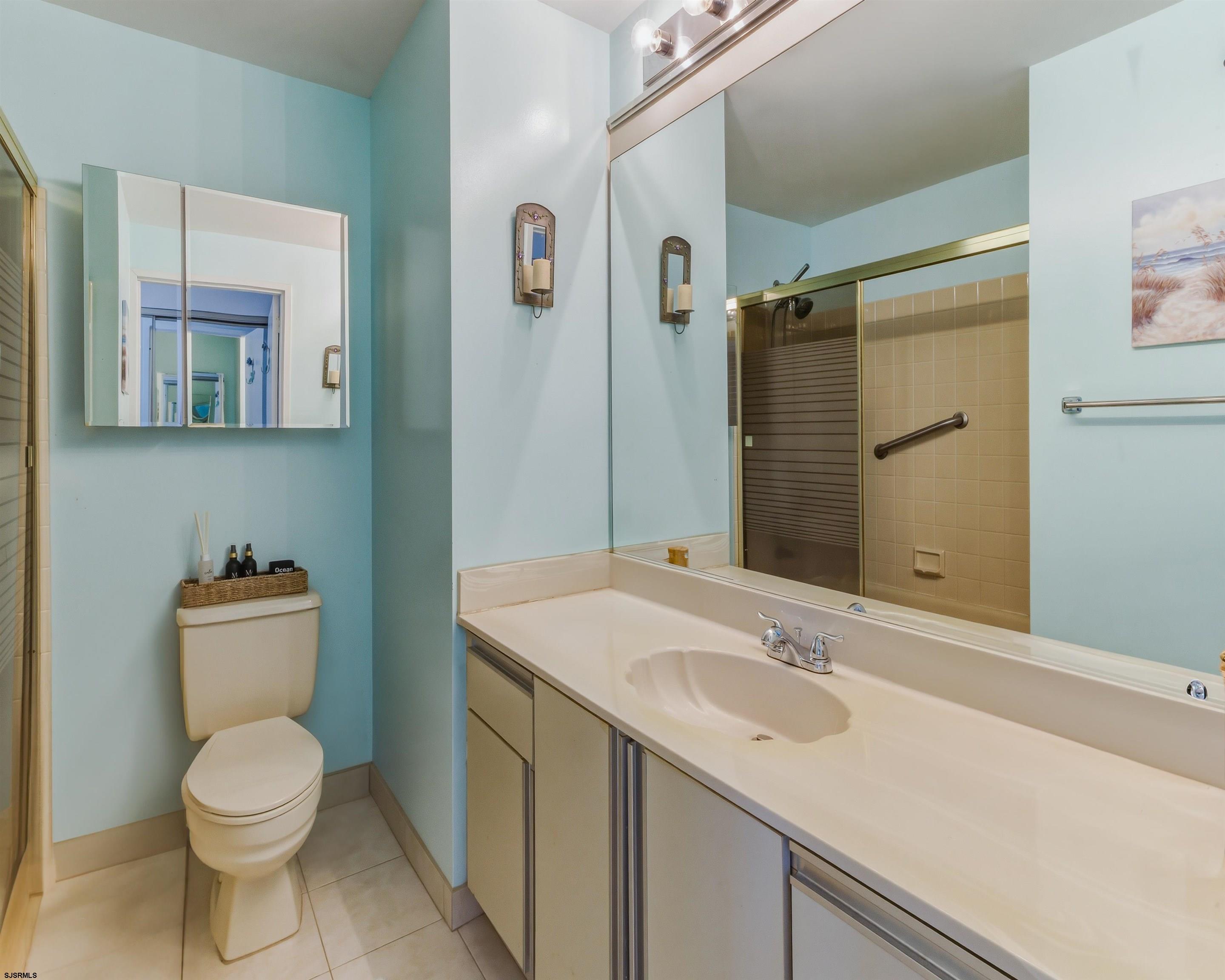 3101 Boardwalk Unit 1007-2 Unit: 1007
