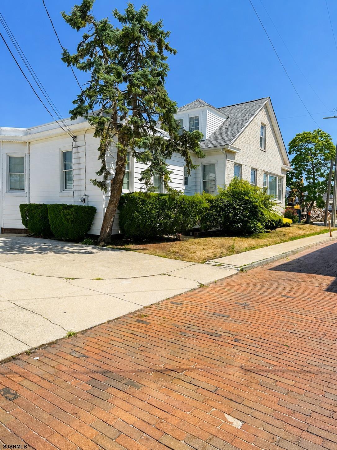 54 N Harrisburg Ave