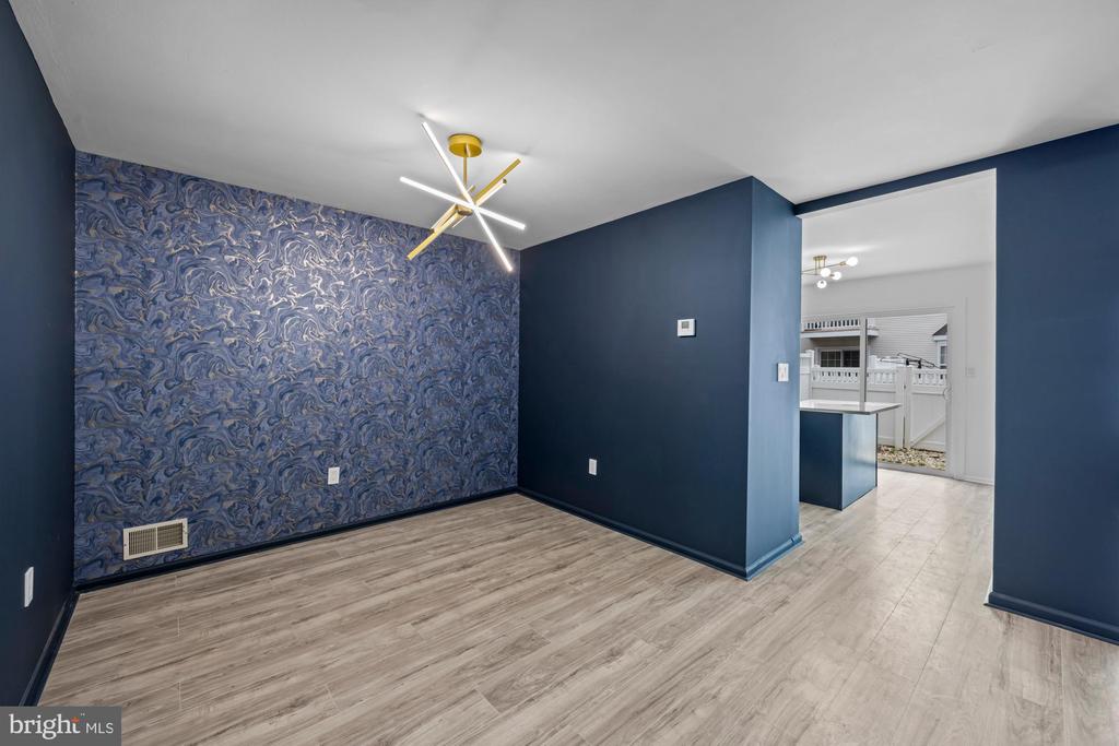 71 ANCHORAGE COURT Unit: 1005