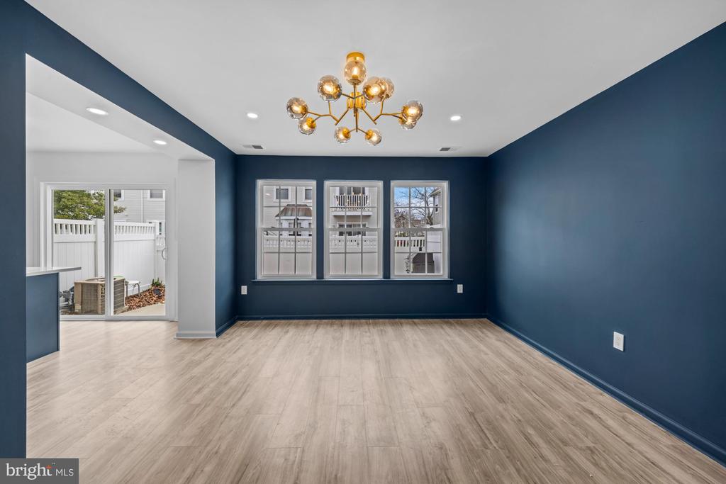 71 ANCHORAGE COURT Unit: 1005