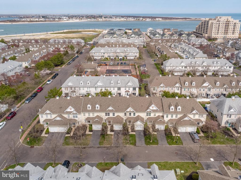 71 ANCHORAGE COURT Unit: 1005