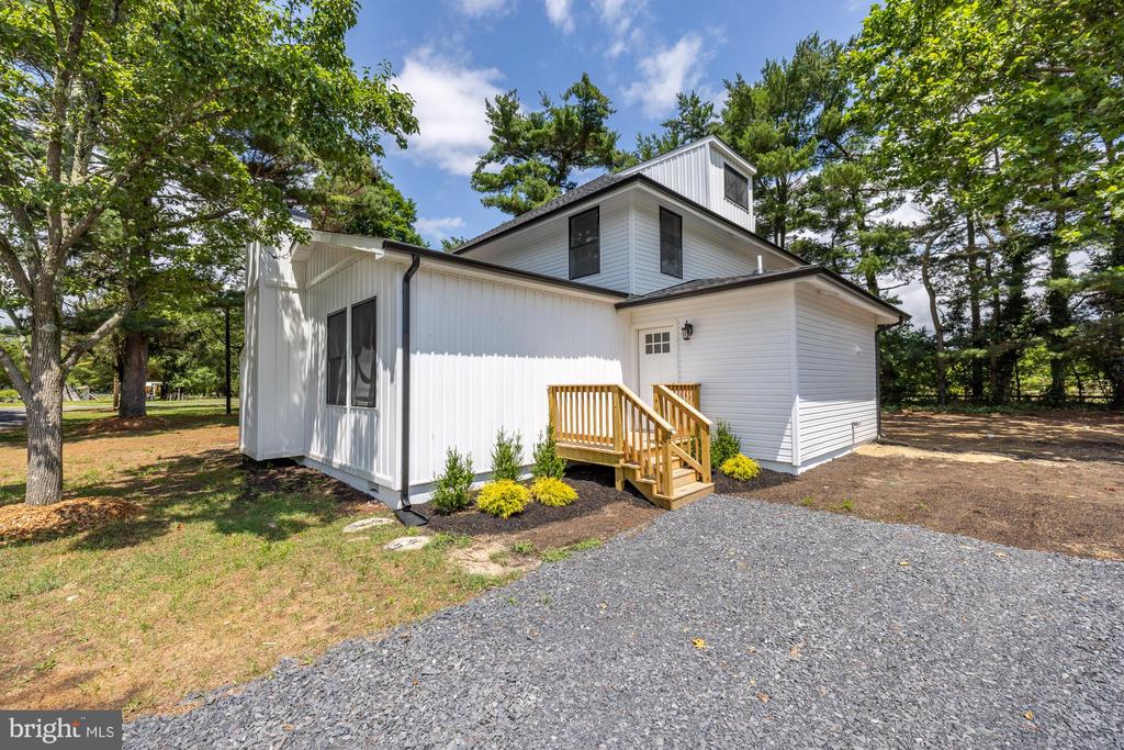 3323 NESCO ROAD