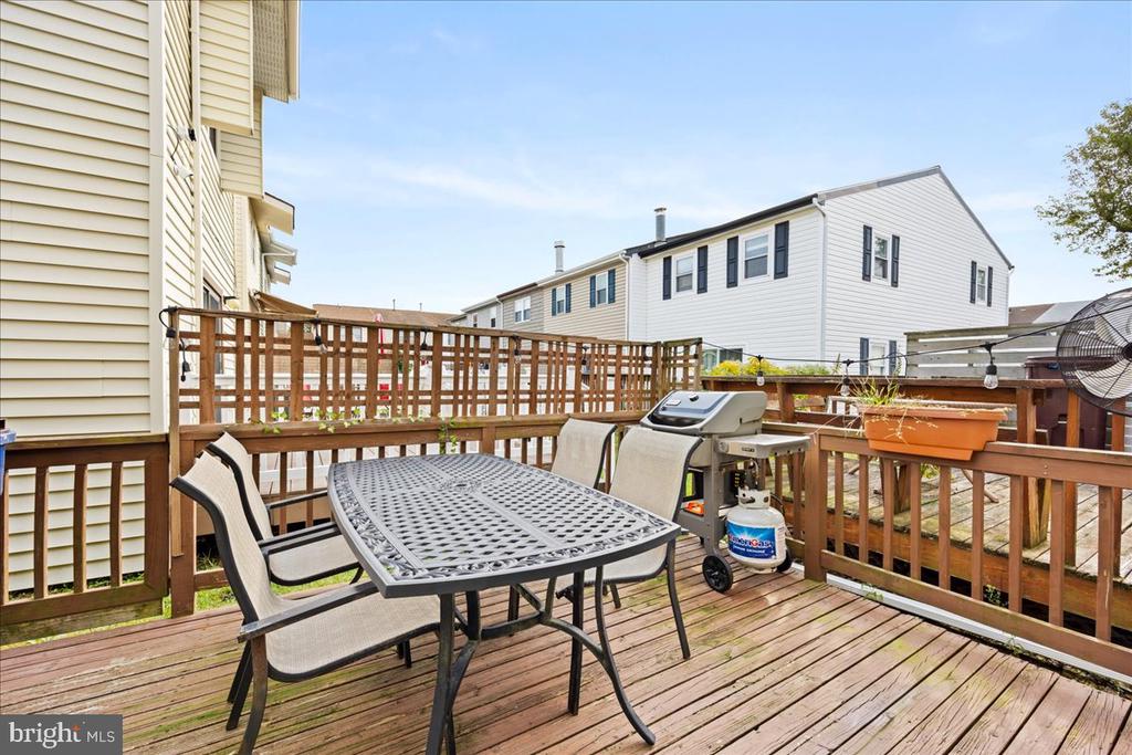 406 BERKSHIRE DRIVE