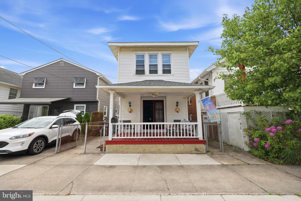106 N HARVARD AVENUE