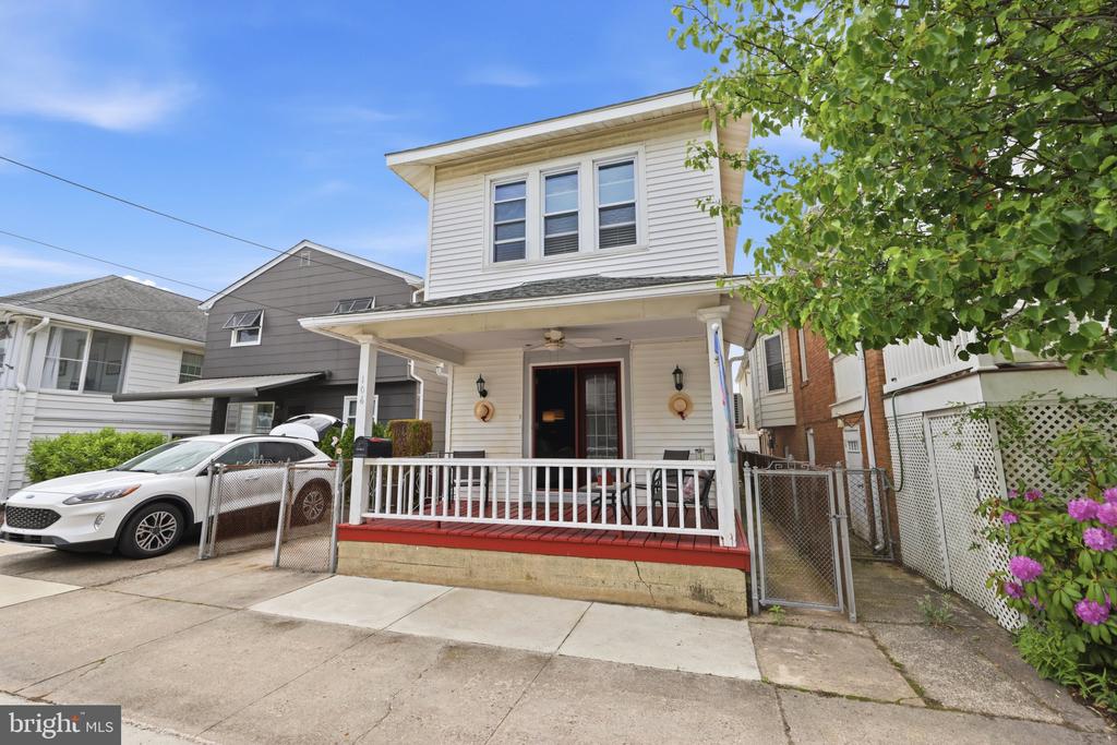 106 N HARVARD AVENUE
