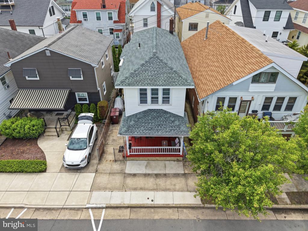 106 N HARVARD AVENUE
