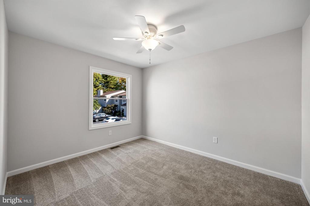 262 GRISSCOM COURT