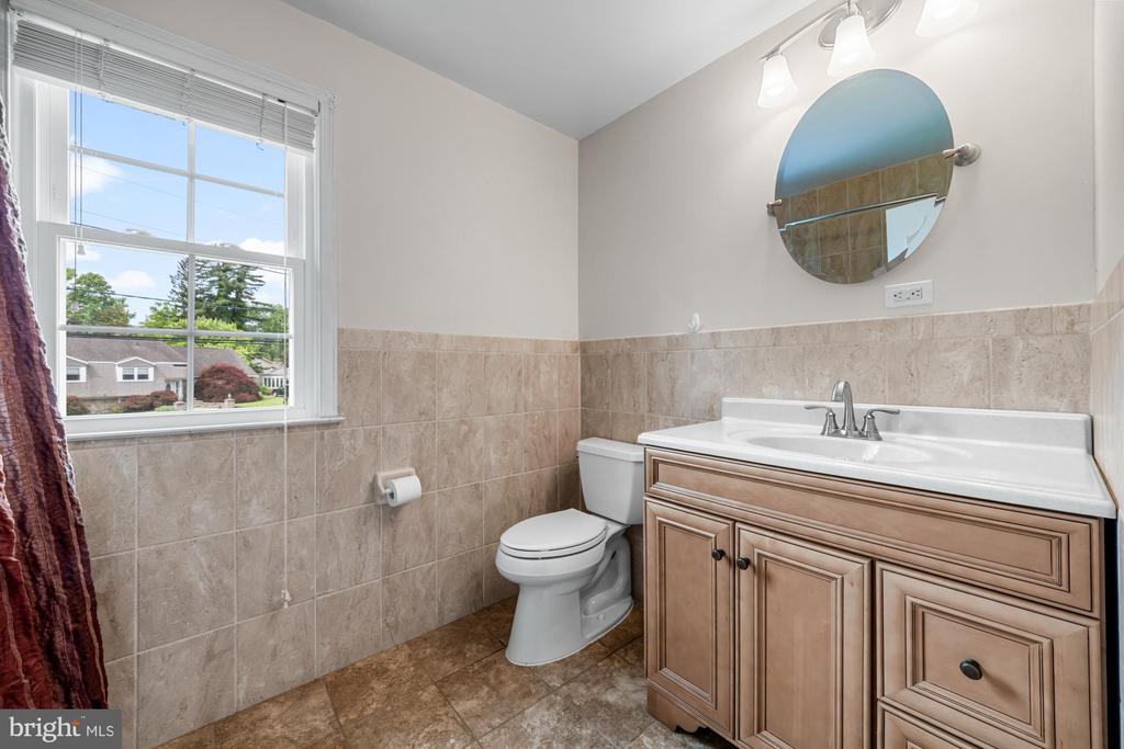 1 CARRIAGE WAY