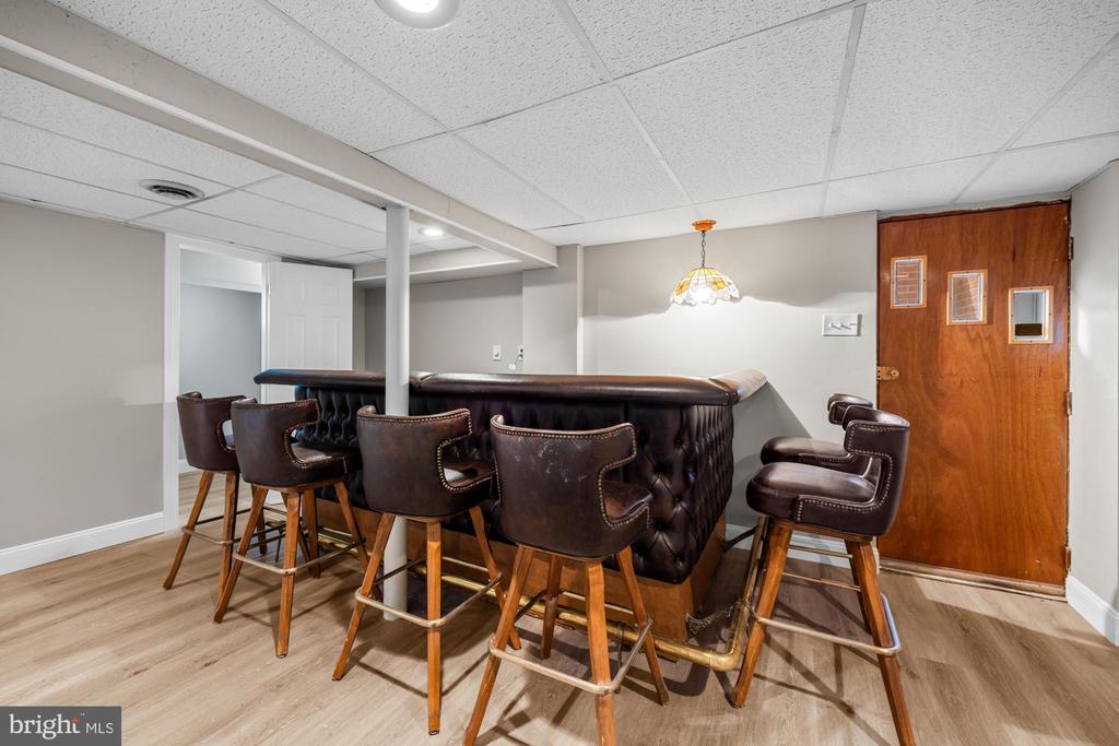 1 CARRIAGE WAY