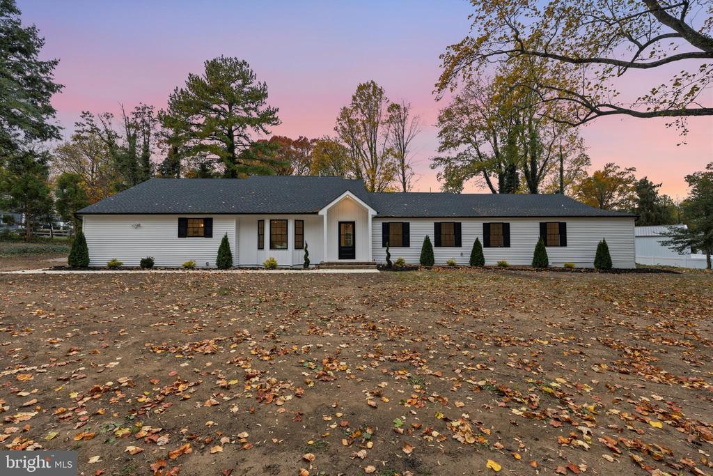 2716 BRANCH PIKE