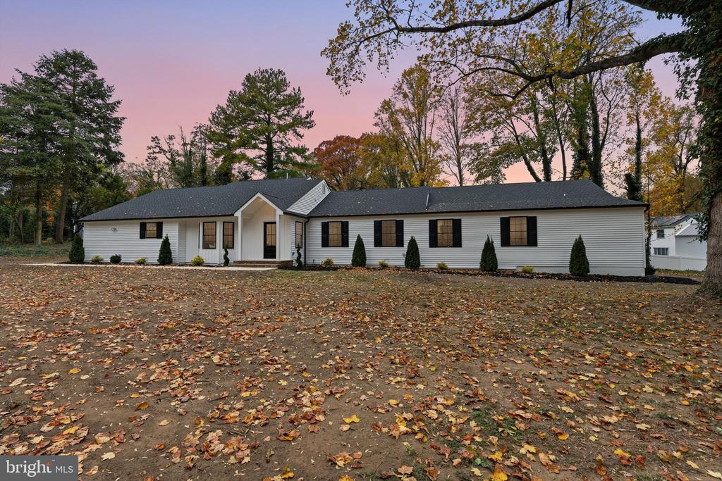 2716 BRANCH PIKE
