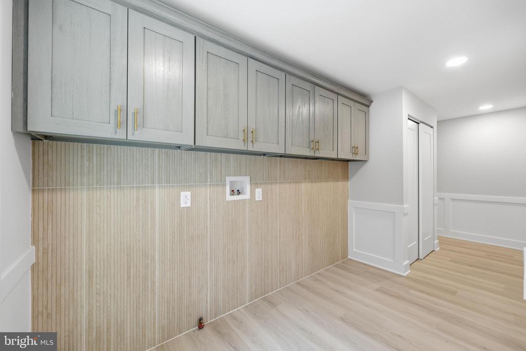 2716 BRANCH PIKE