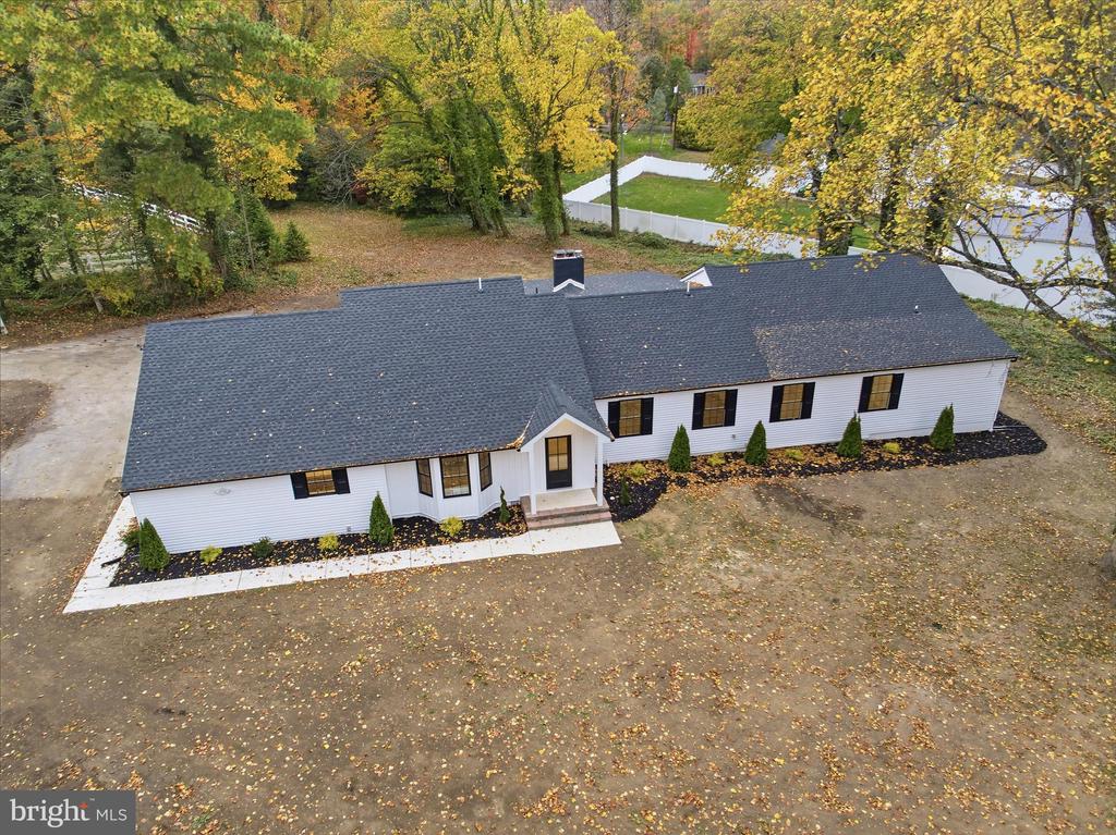 2716 BRANCH PIKE
