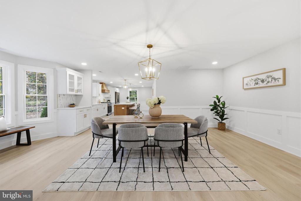 2716 BRANCH PIKE