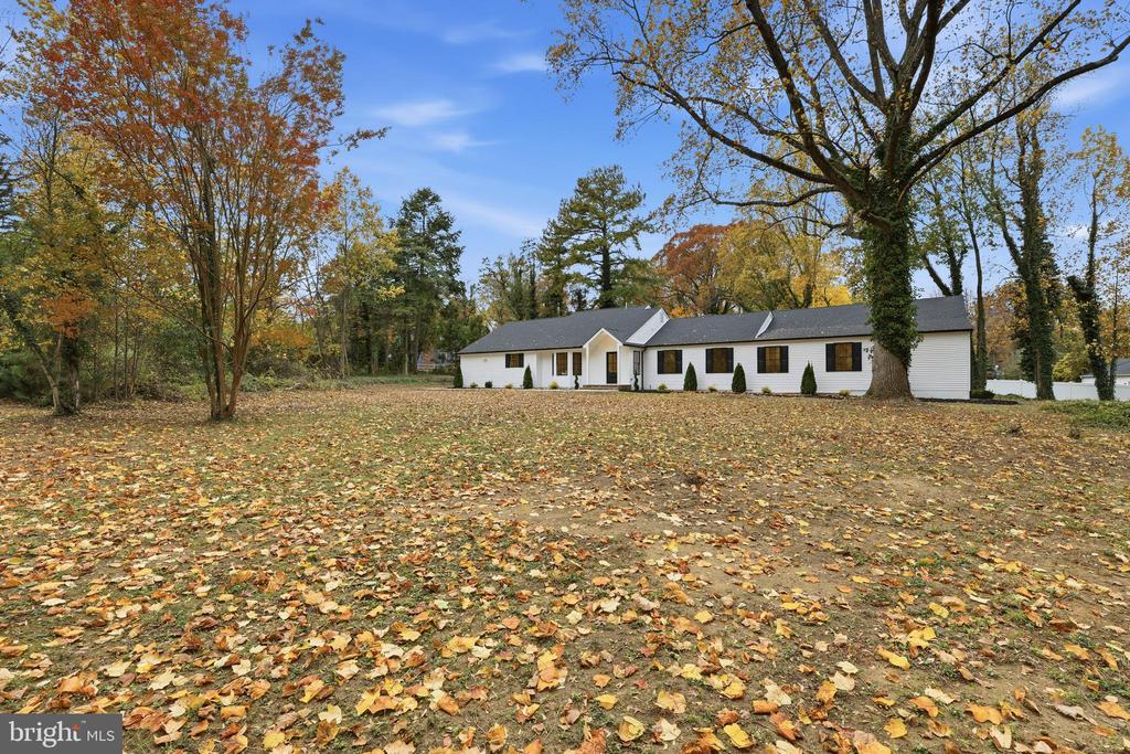 2716 BRANCH PIKE