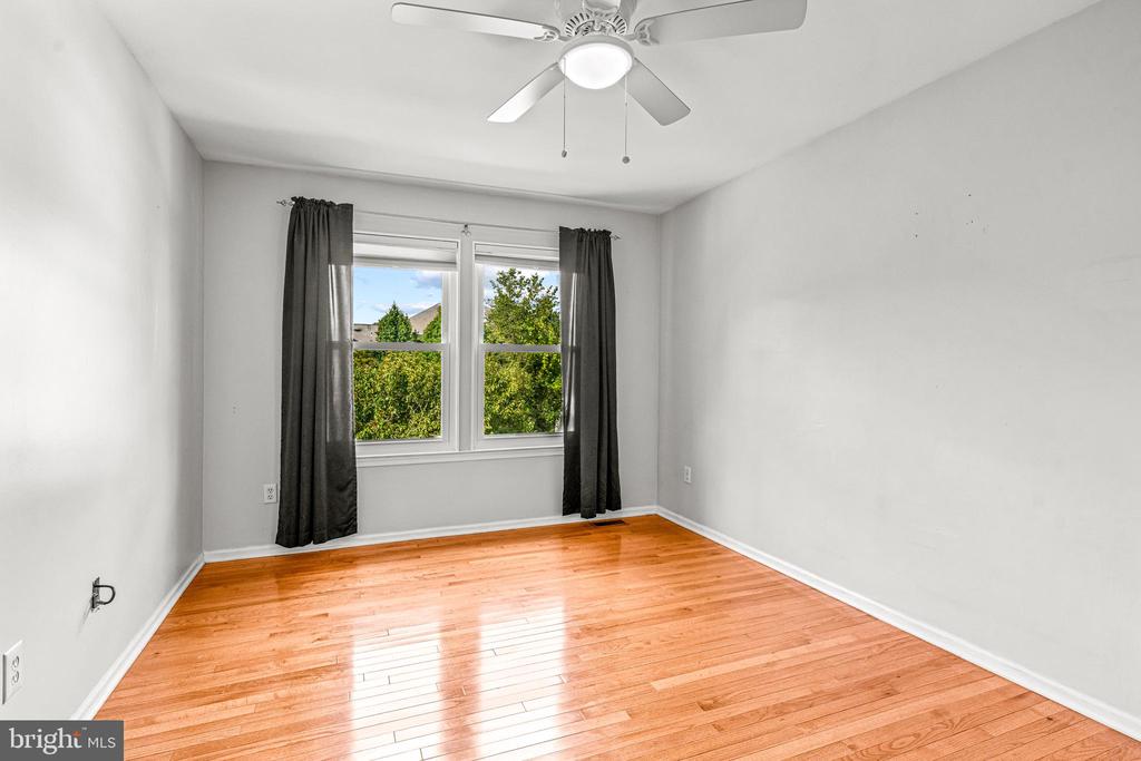 139 EUROPA BOULEVARD