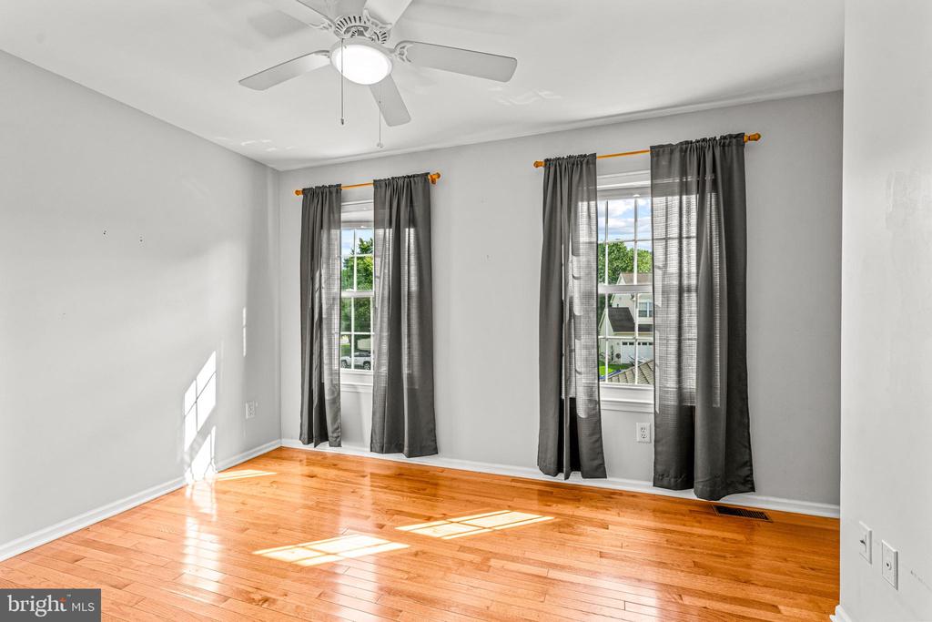 139 EUROPA BOULEVARD