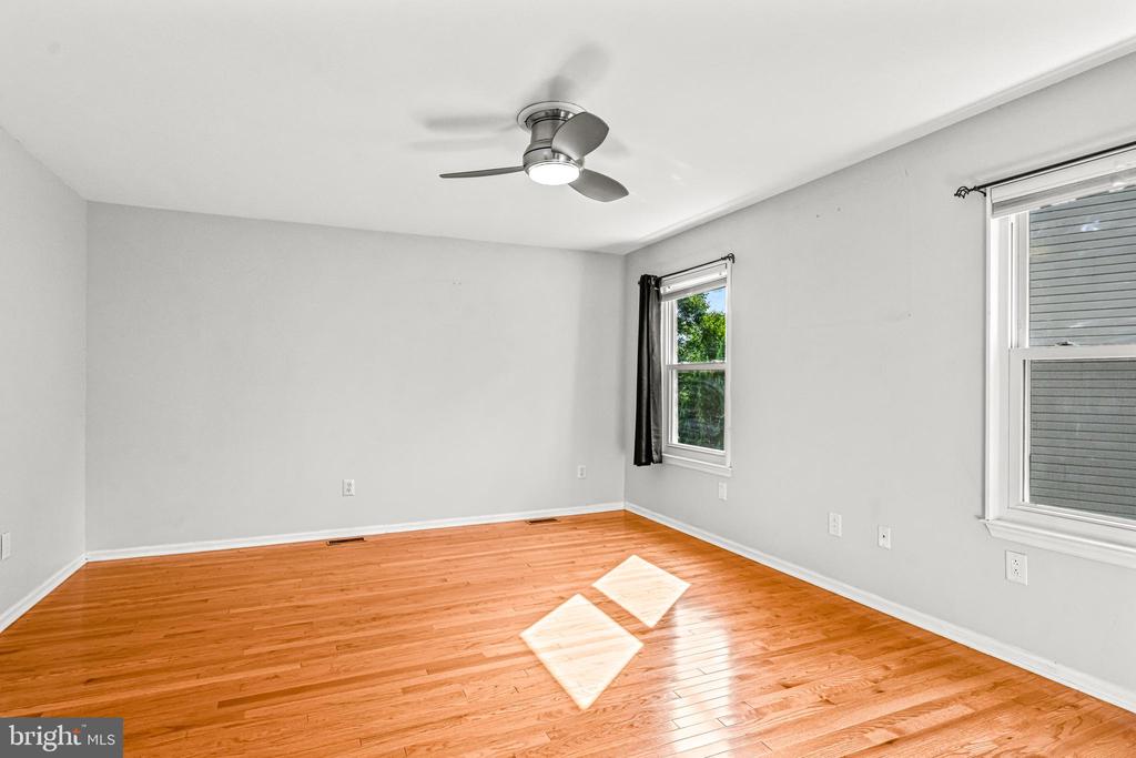 139 EUROPA BOULEVARD