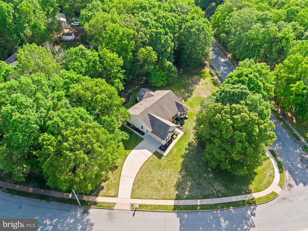 393 FAWN RUN DRIVE
