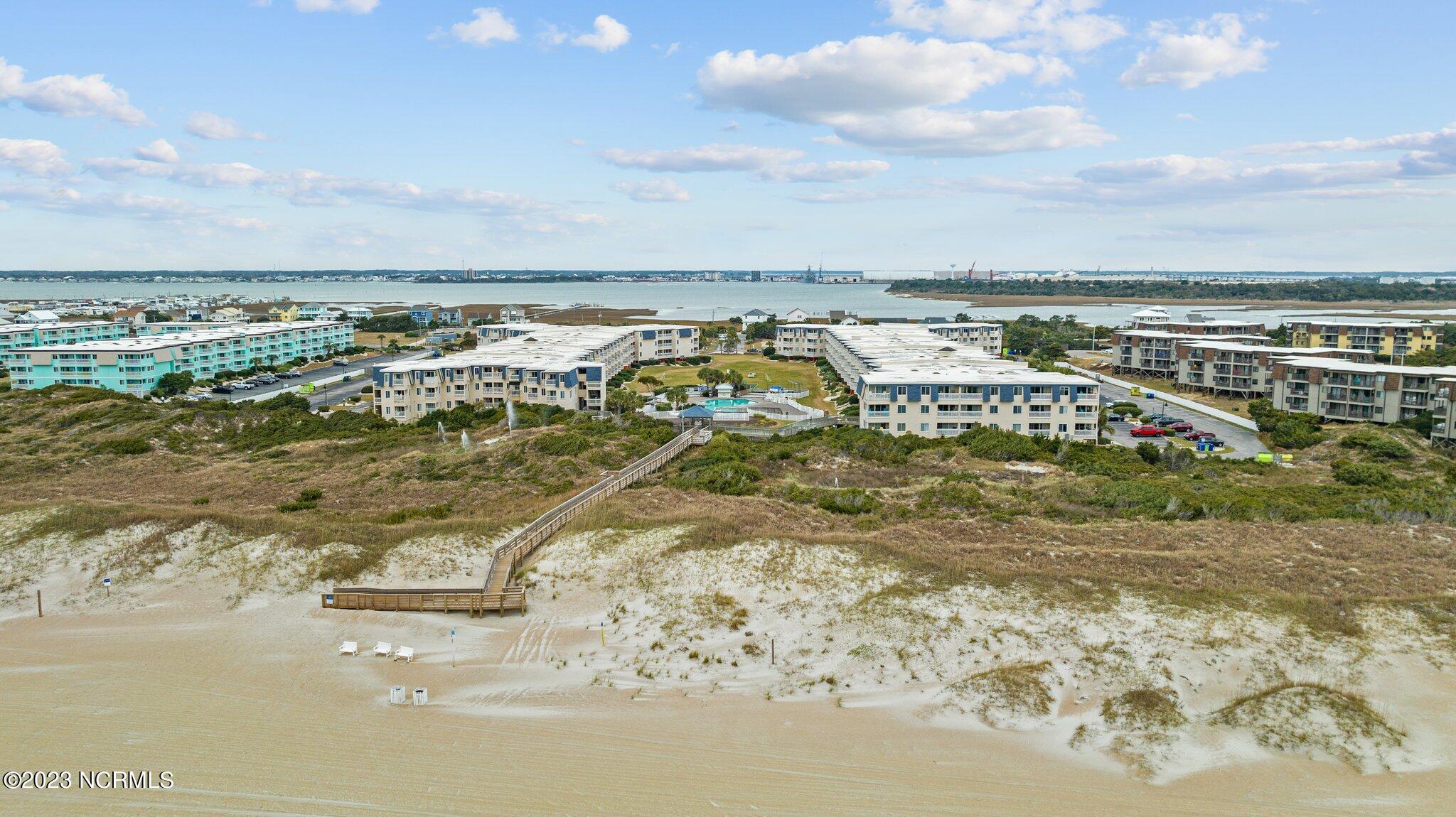 1904 E Fort Macon Road 386