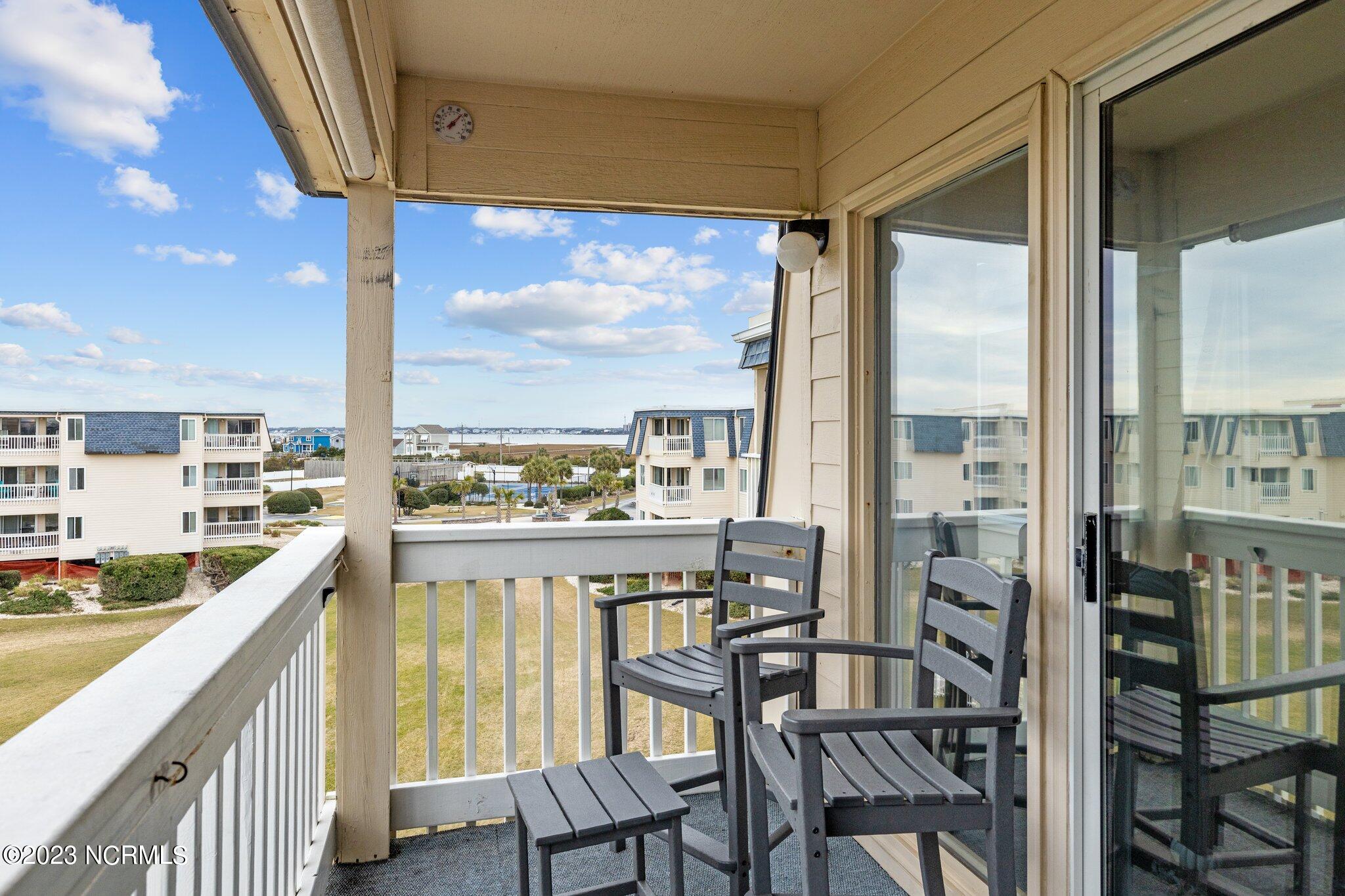 1904 E Fort Macon Road 386