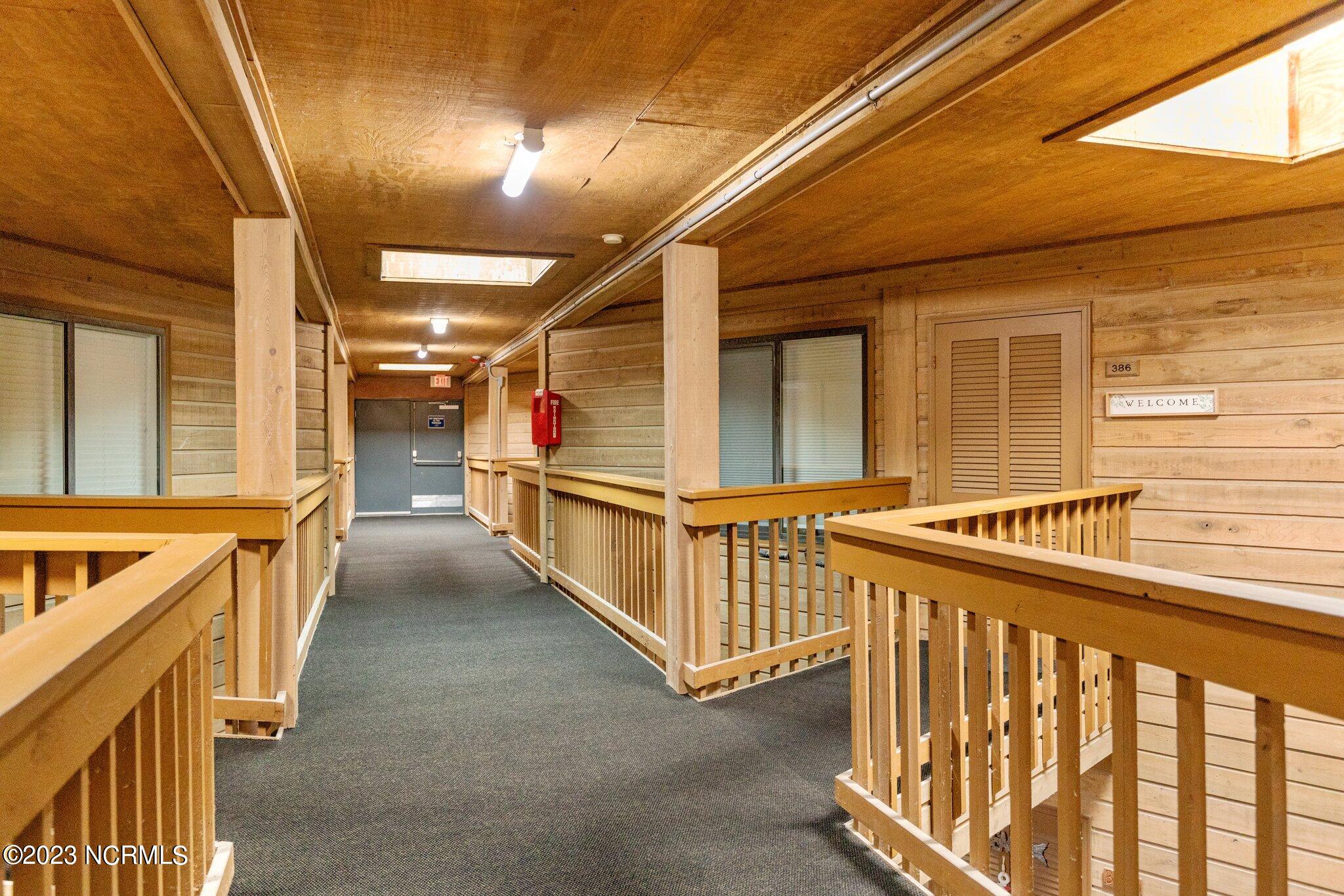 1904 E Fort Macon Road 386