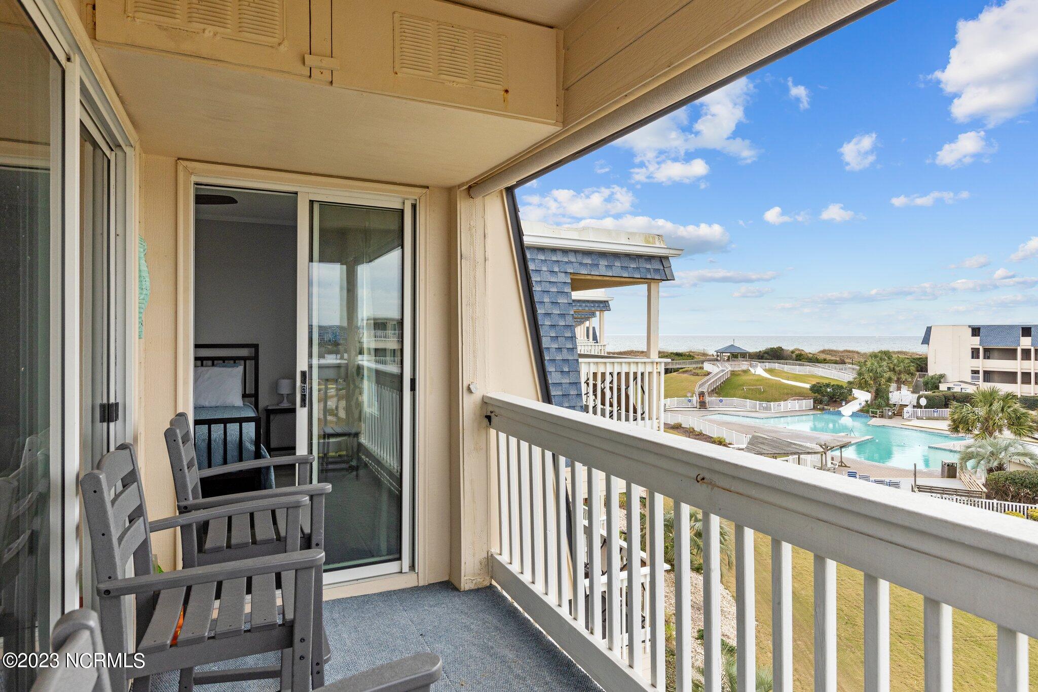 1904 E Fort Macon Road 386