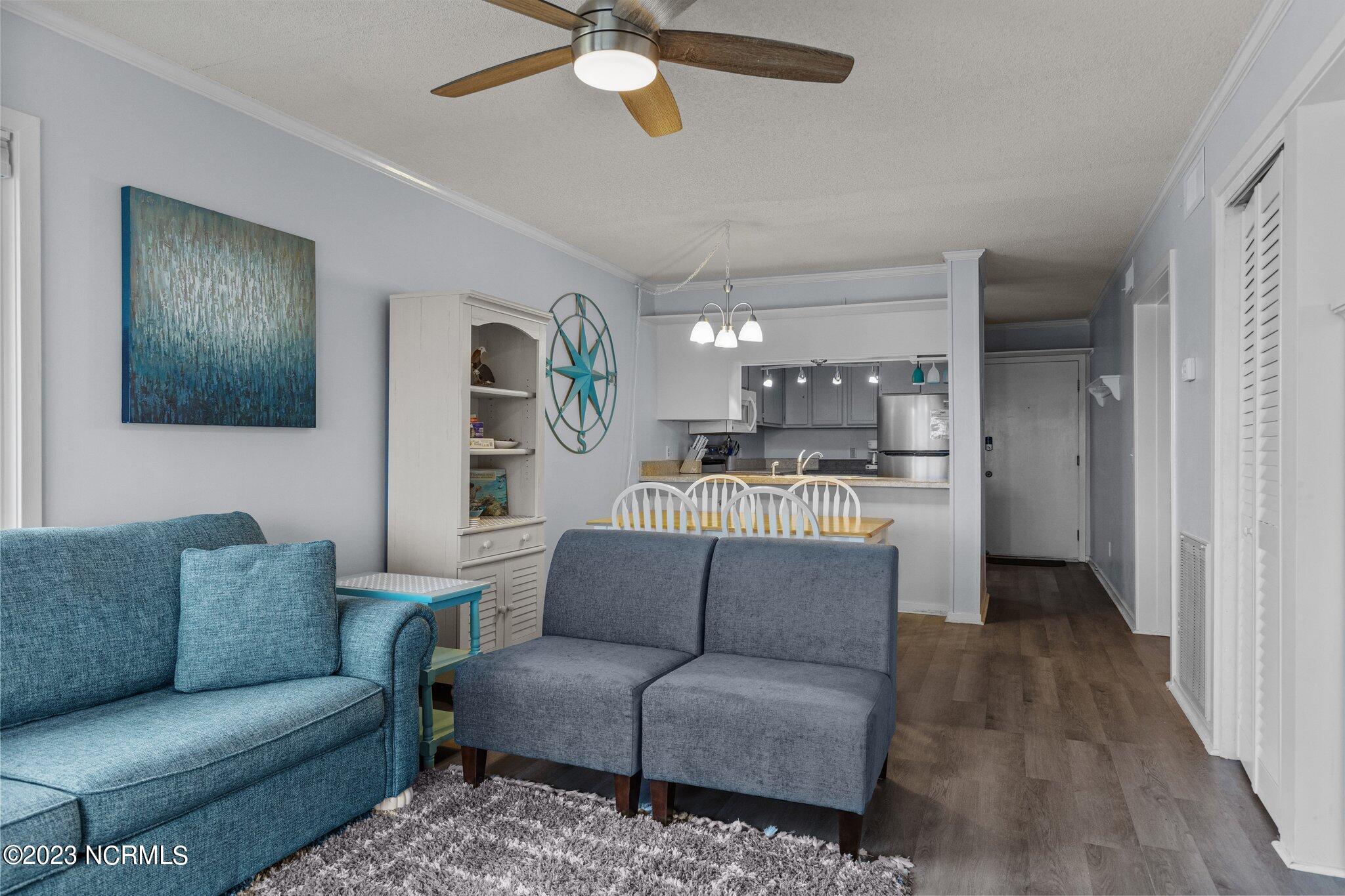 1904 E Fort Macon Road 386