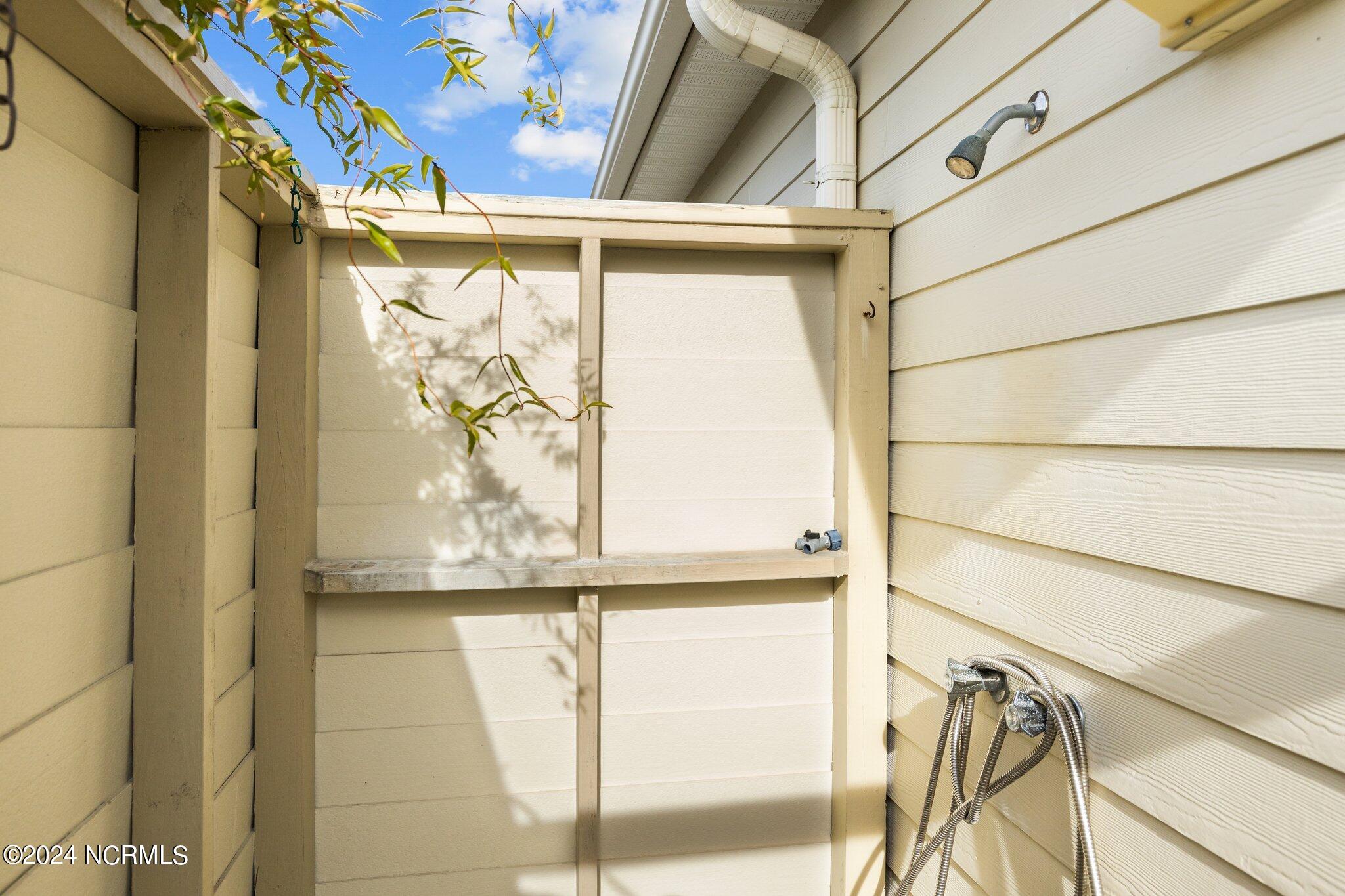 205 Red Snapper Drive