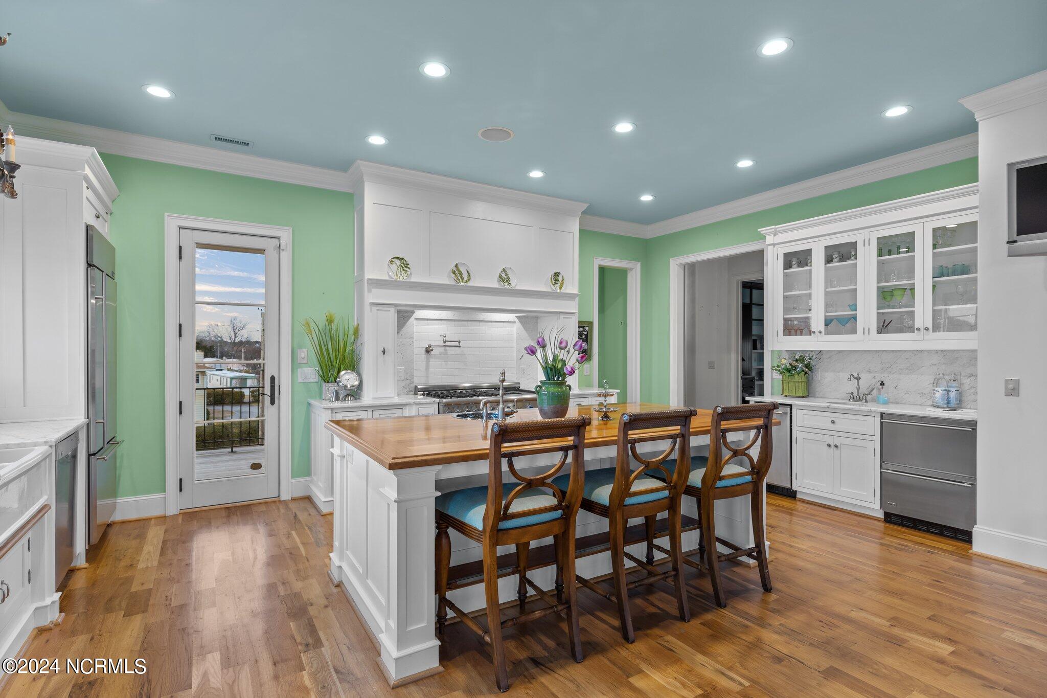 145 Waterway Drive