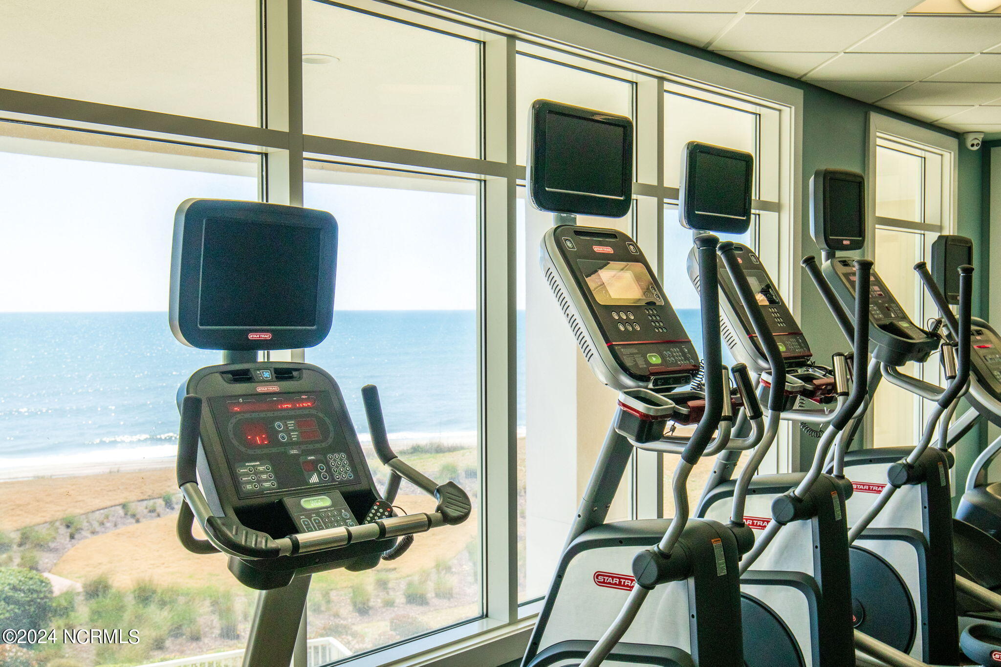 1435 Salter Path Road D4